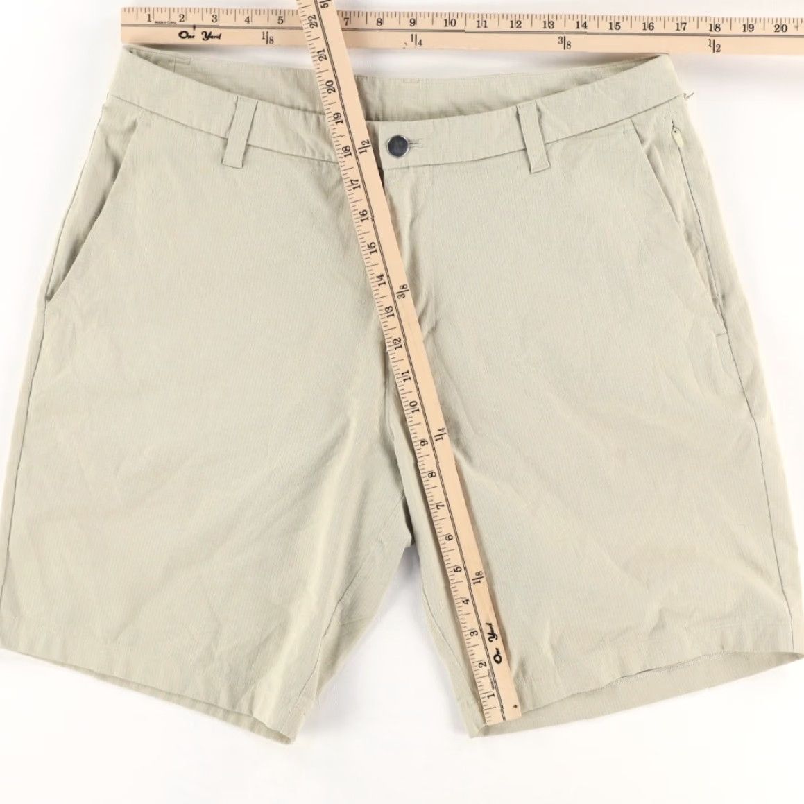 Lululemon Lululemon Stretch Commission Classic Wovenair Polyester Golf Shorts Lime Green Men's 34 Size US 34 / EU 50 - 3 Thumbnail