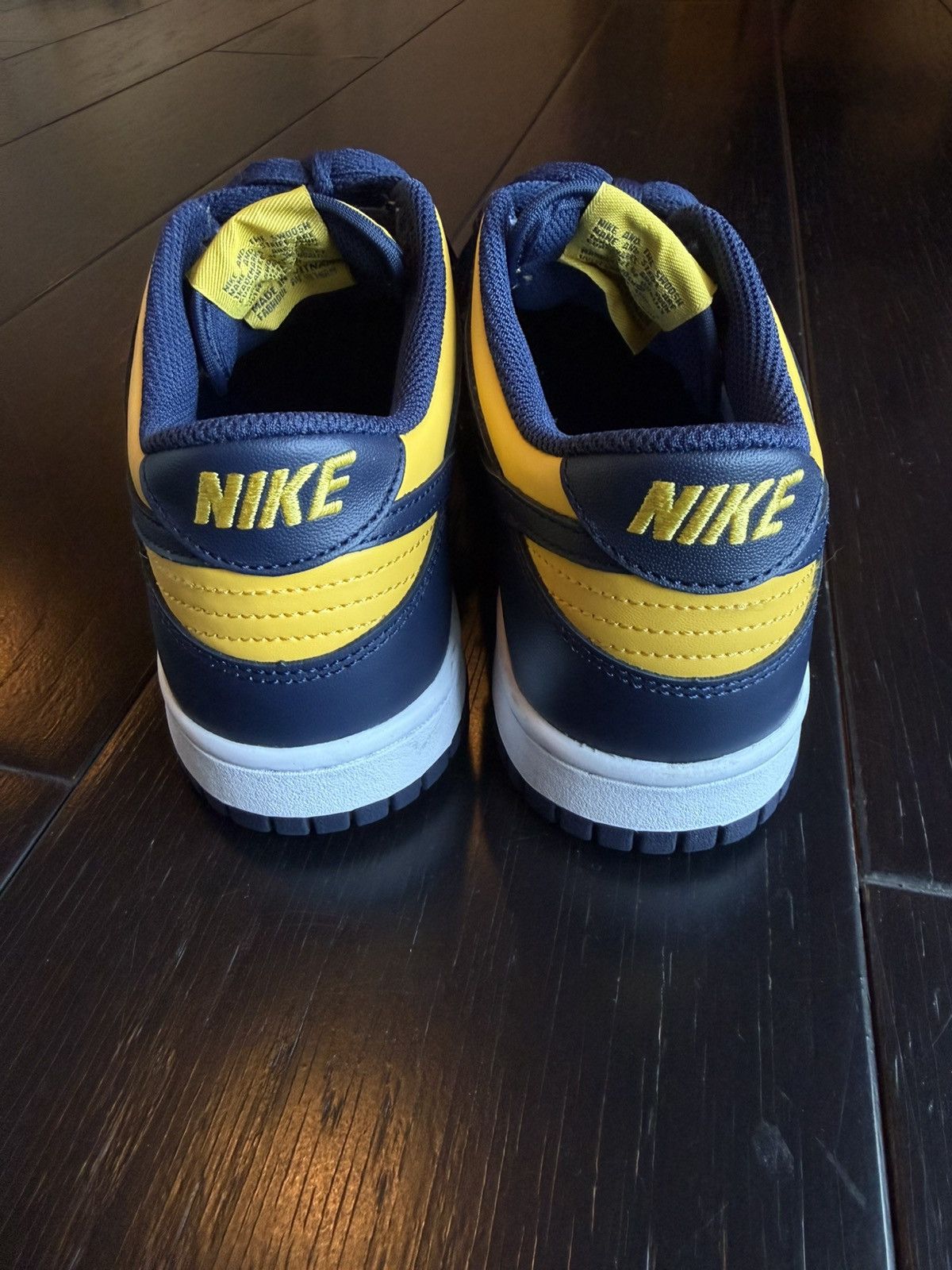 Nike Nike Michigan Dunks Size US 6 / EU 39 - 4 Thumbnail