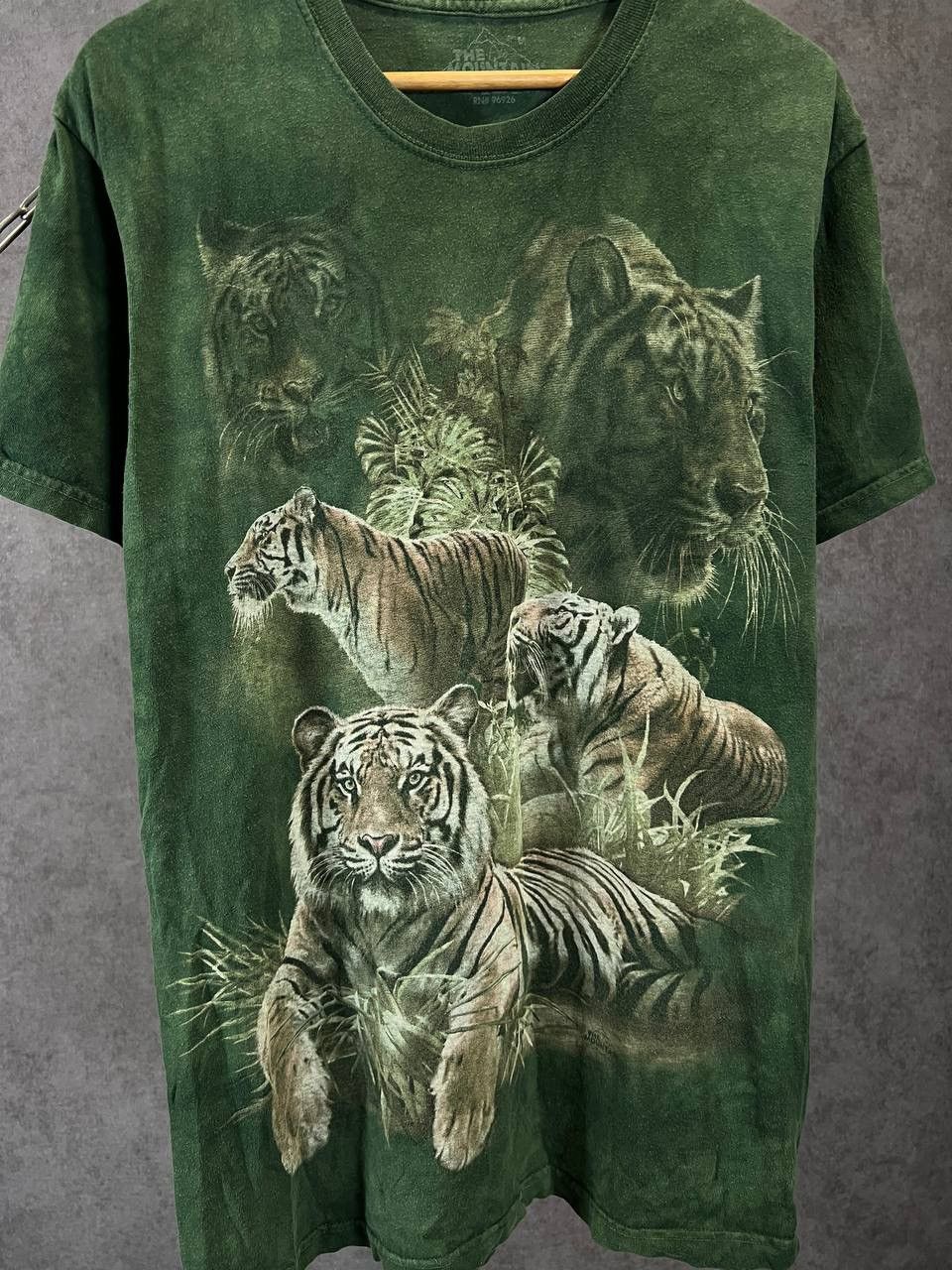 The Mountain Tiger The Mountain animal made in USA tee Size US M / EU 48-50 / 2 - 3 Thumbnail