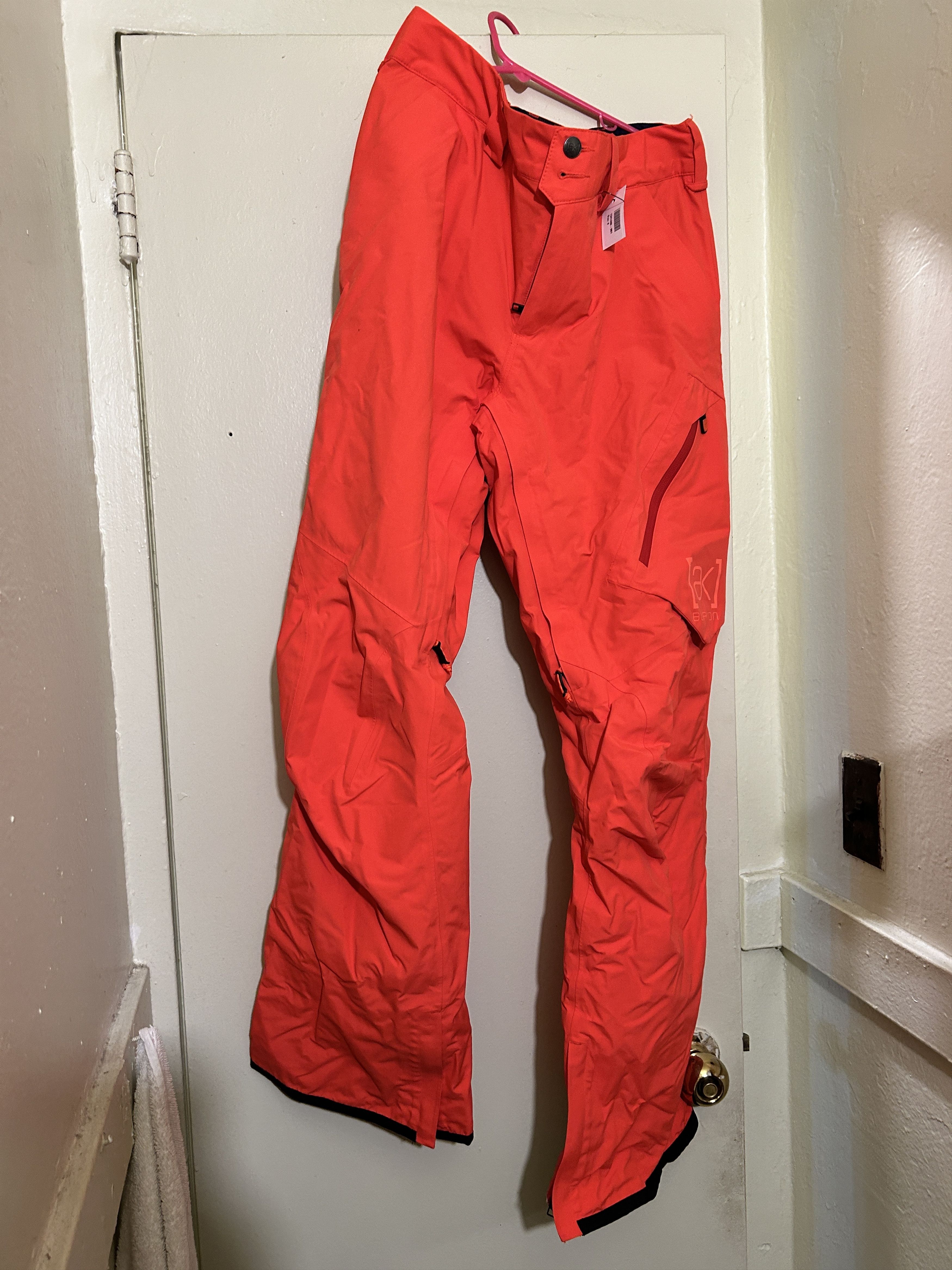 Burton [ak] Cyclic GORE‑TEX Snowboarding Trousers red Size US 30 / EU 46 - 1 Thumbnail