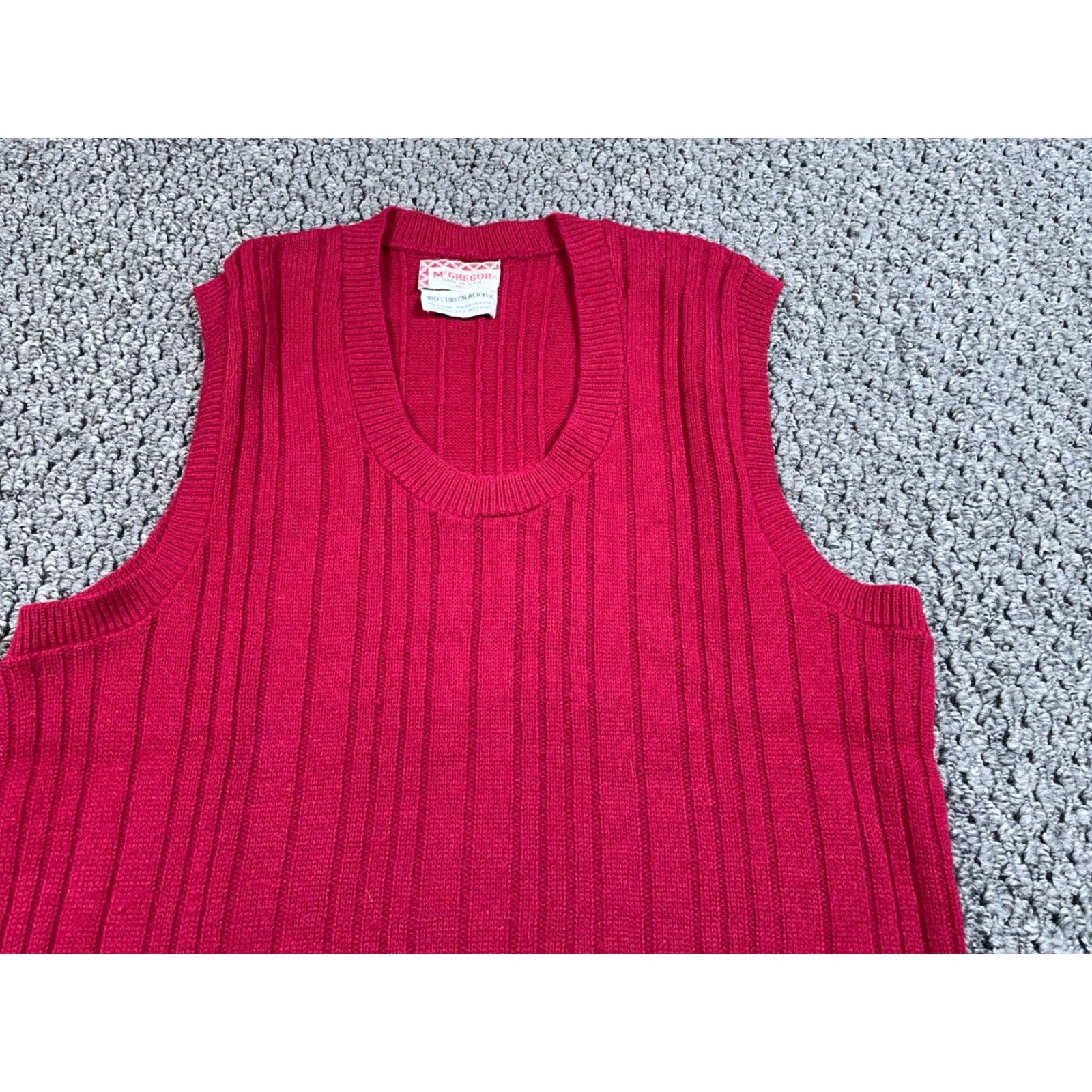 McGregor VINTAGE McGregor Sweater Vest Shirt Adult Medium Red U-Neck Pullover Knit USA Tag 70s 80s Retro Mens Size US M / EU 48-50 / 2 - 7 Thumbnail