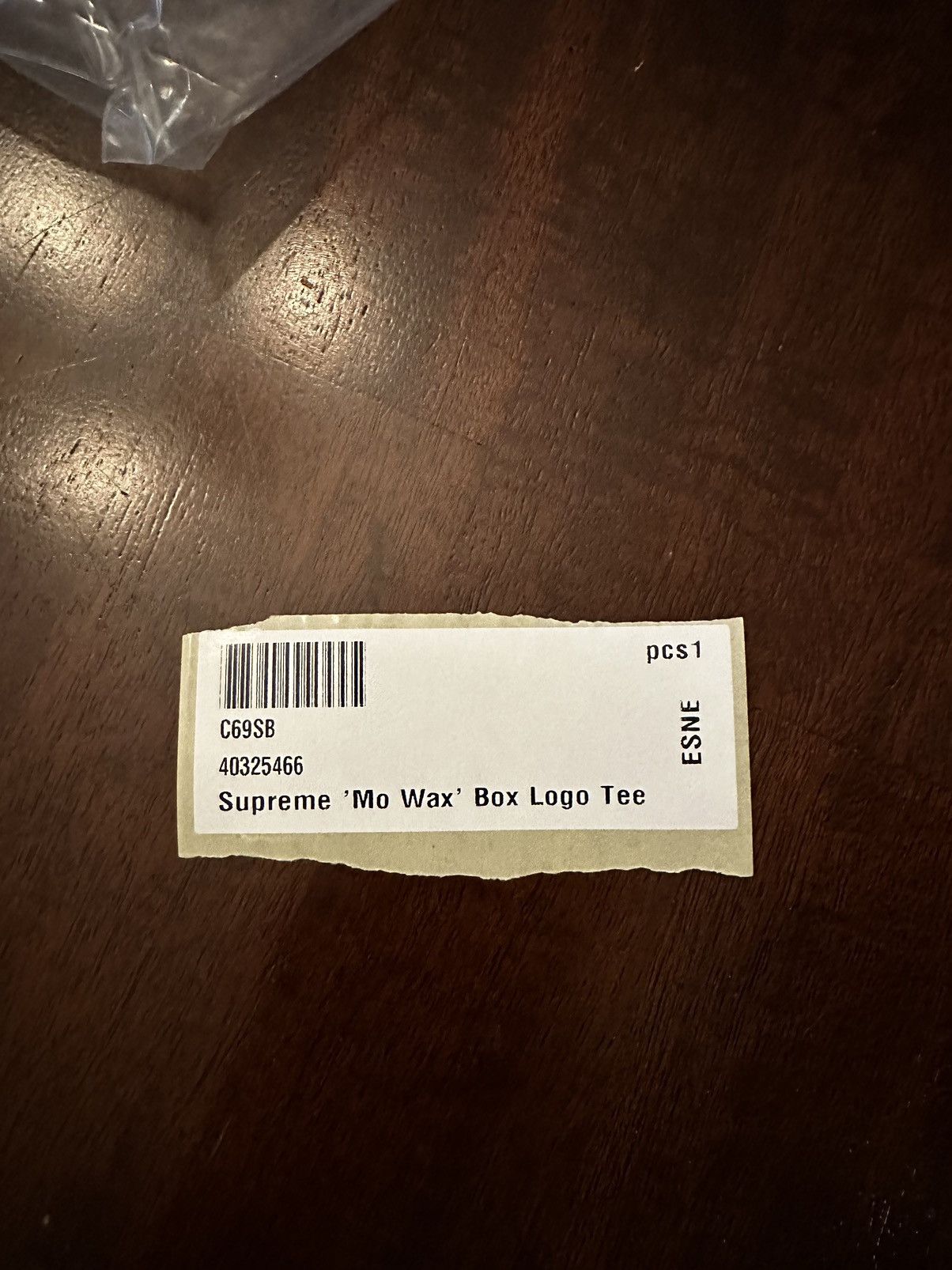 Supreme Supreme Mo’ Wax Box Logo Tee Size US M / EU 48-50 / 2 - 6 Thumbnail