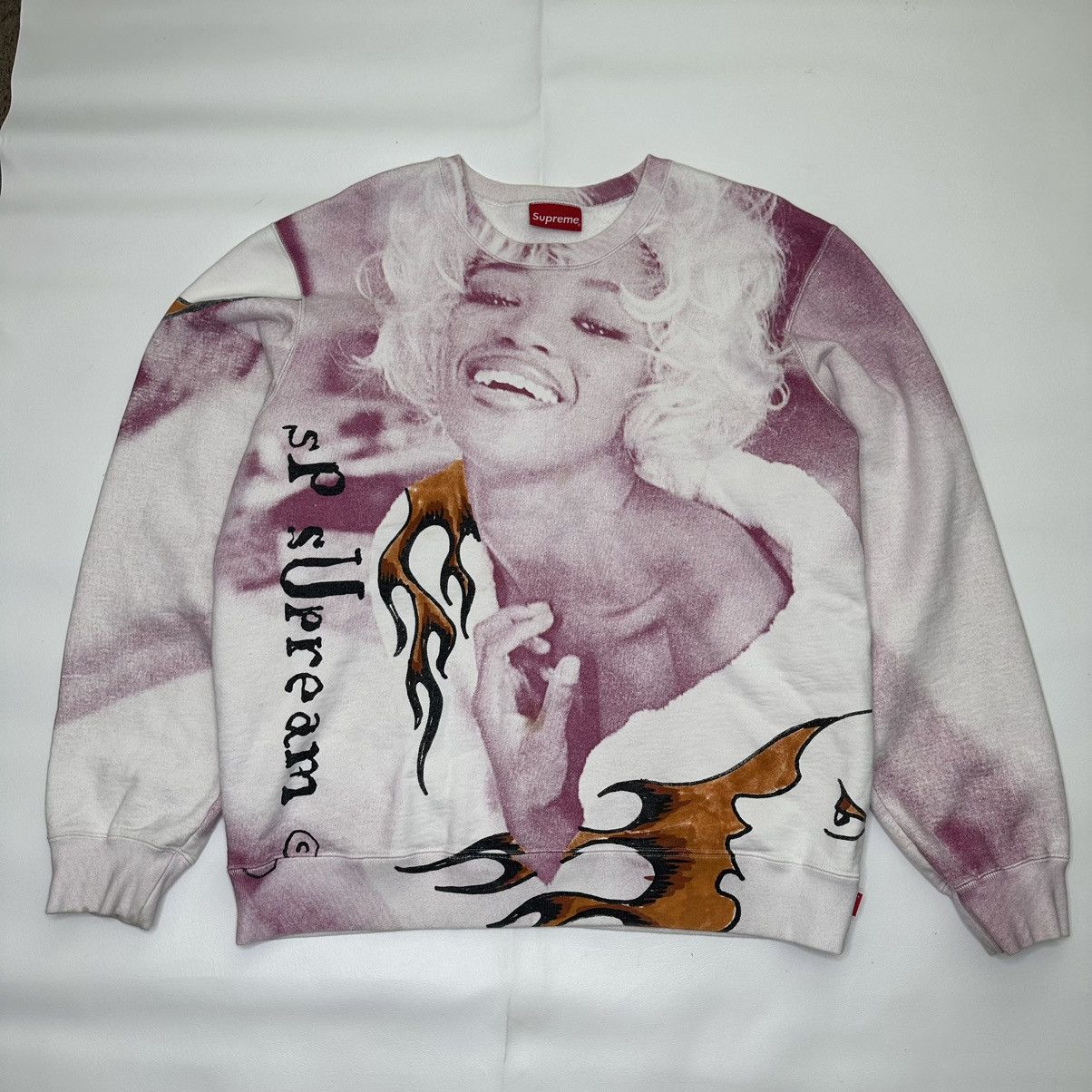 Supreme Naomi Crewneck | Grailed