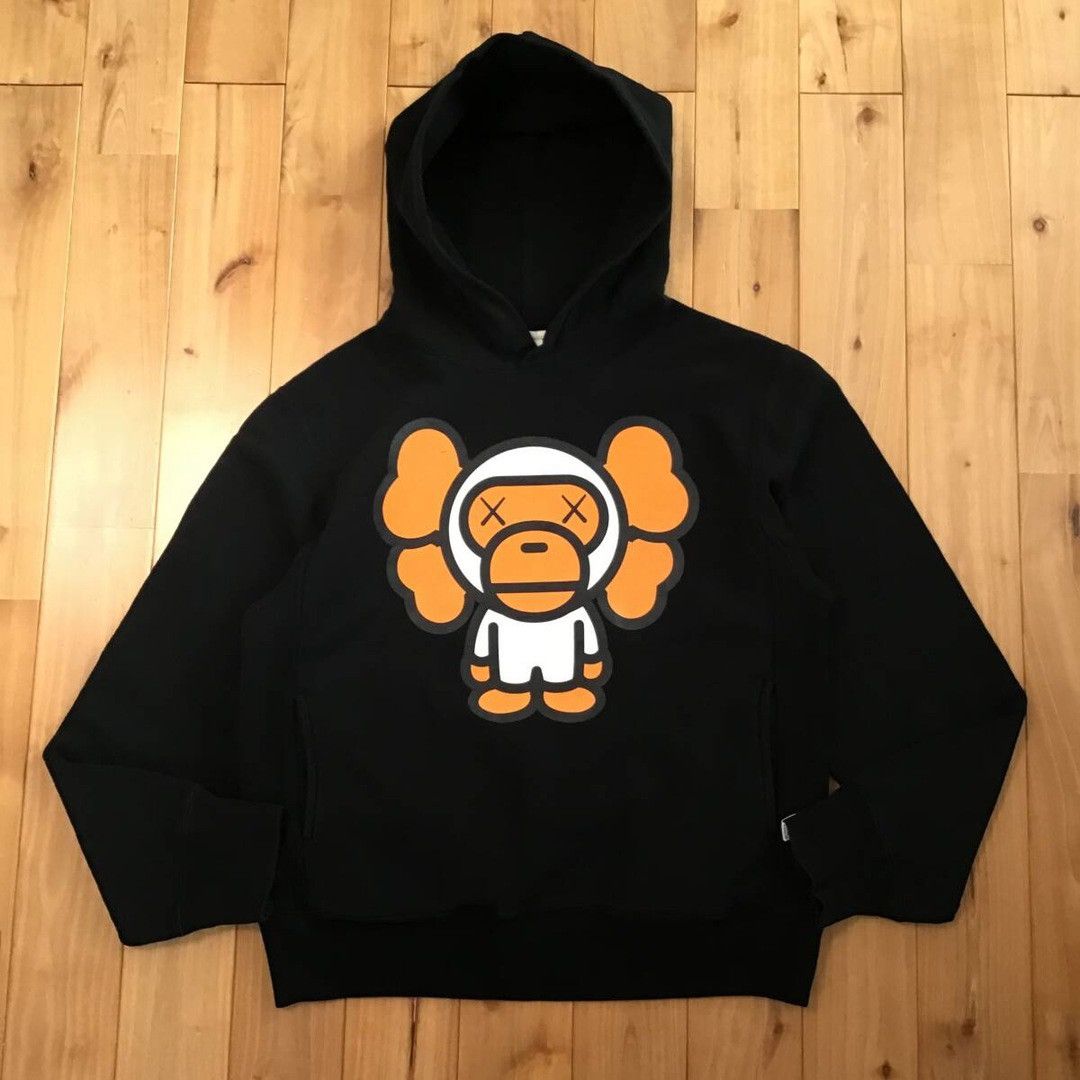 Bape × Kaws BAPE × KAWS MILO pullover hoodie a bathing ape NIGO Size US XS / EU 42 / 0 - 1 Thumbnail