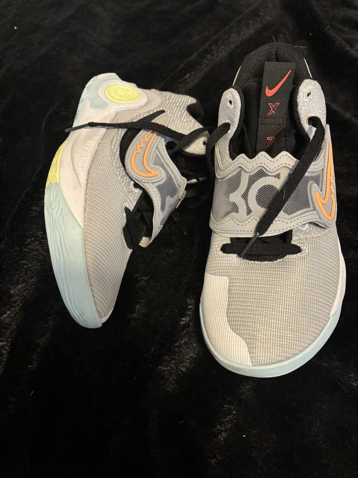 Nike Kd trey 5 X Size US 8.5 / EU 41-42 - 1 Thumbnail