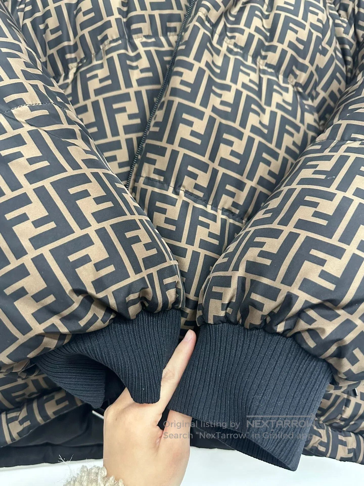 Fendi Fendi Reversible All. Size US S / EU 44-46 / 1 - 7 Thumbnail