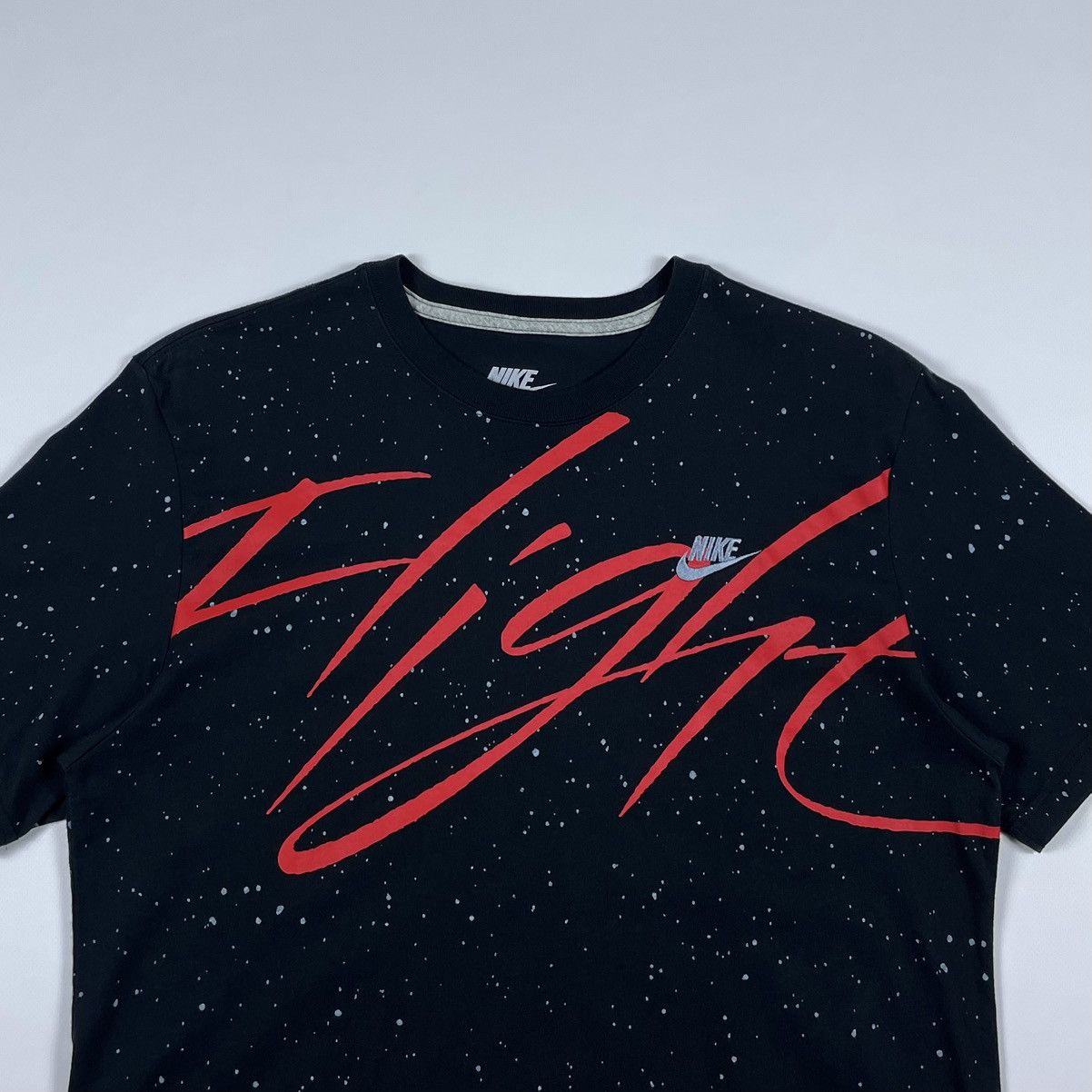 Nike Nike Flight Rare Vintage T-shirt Size US L / EU 52-54 / 3 - 3 Thumbnail