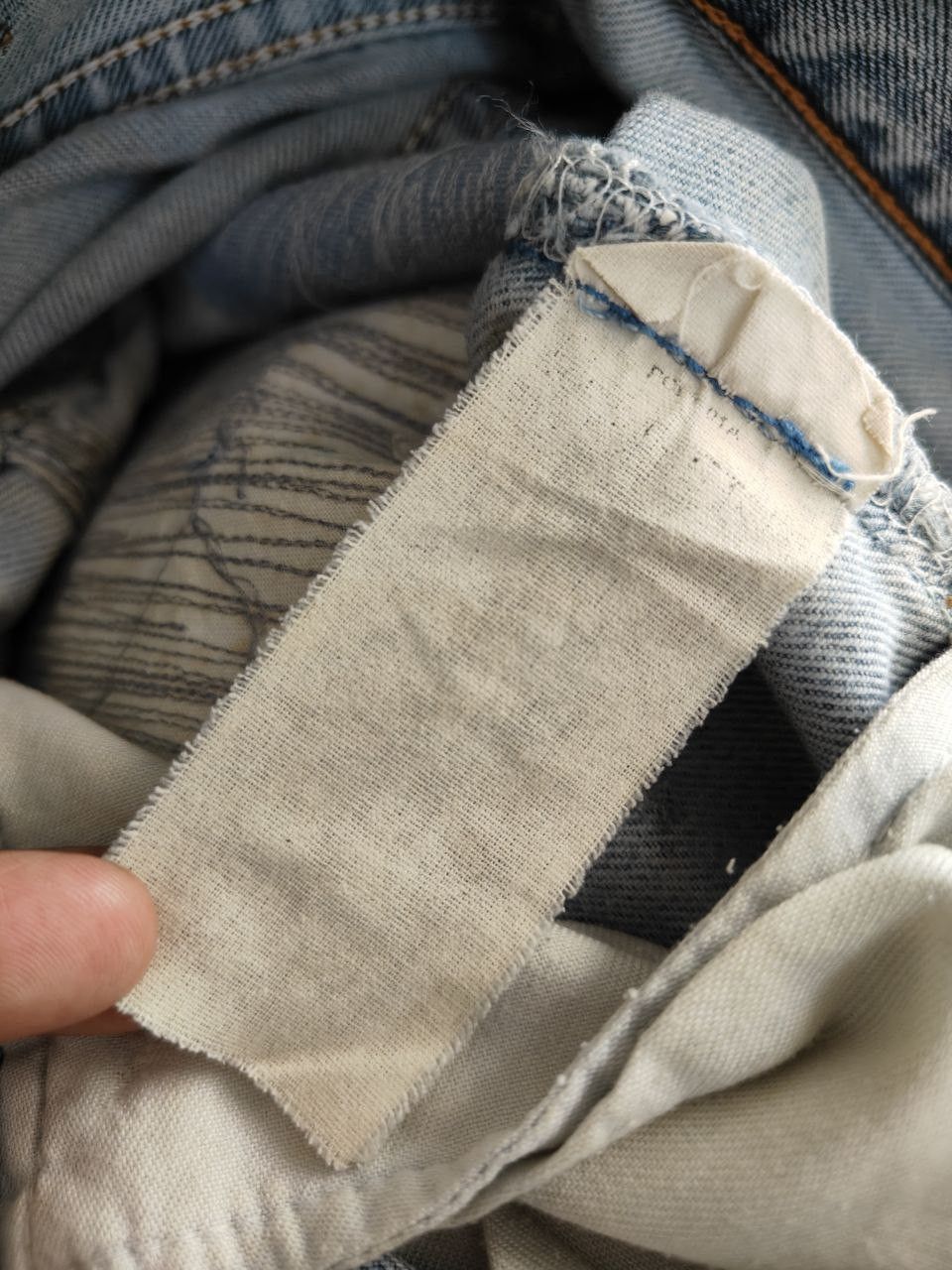 Levi's Vintage Levi's Distressed Denim Size US 30 / EU 46 - 5 Thumbnail
