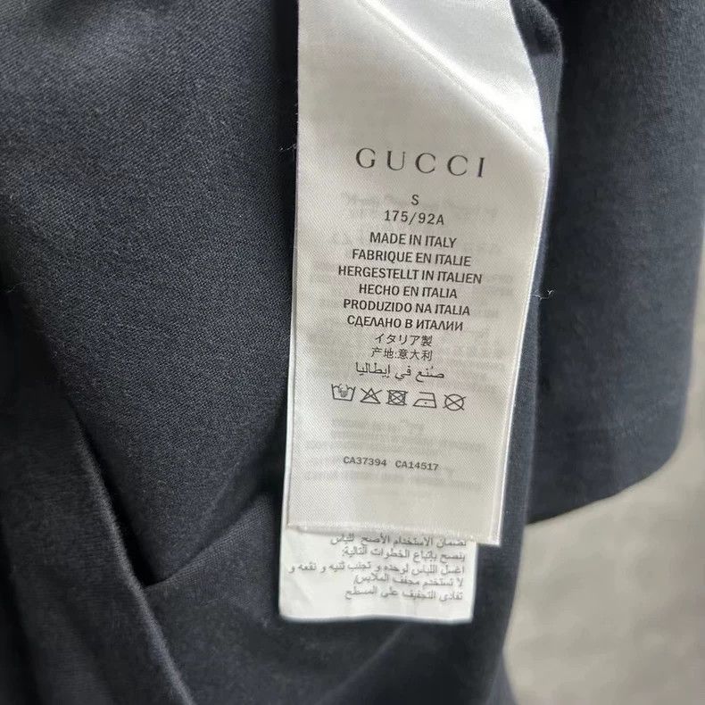 Gucci Gucci The latest black blade print pattern logo short sleev Size US S / EU 44-46 / 1 - 5 Thumbnail