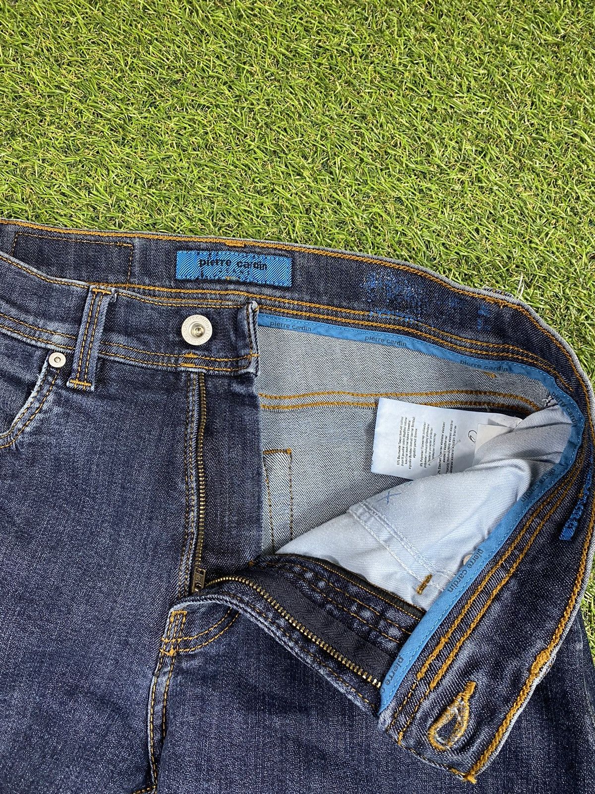 Pierre Cardin Vintage Y2k Pierre Cardin jeans streetwear style size 31x32 Size US 31 - 5 Thumbnail