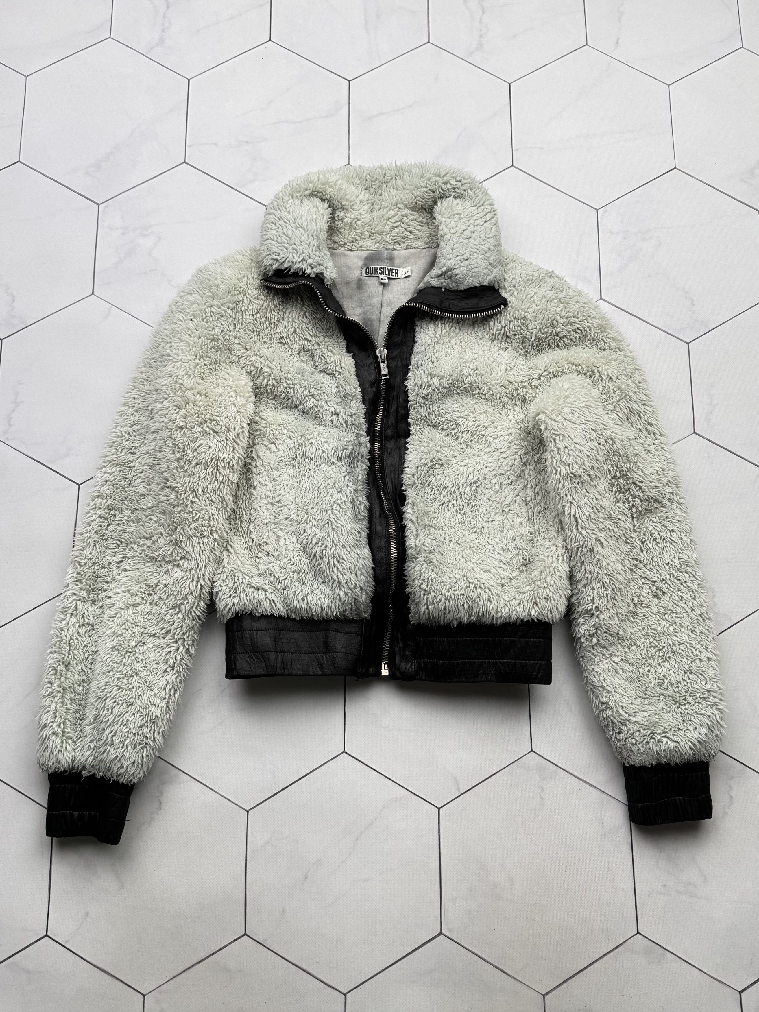 Quiksilver Quiksilver Faux Fur Jacket With Leather Details (B122)E2 Size XS / US 0-2 / IT 36-38 - 1 Thumbnail
