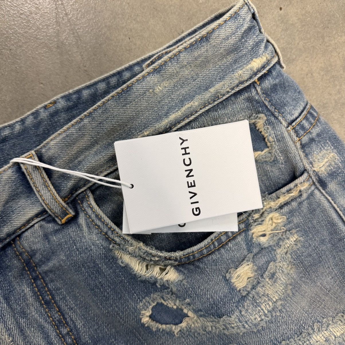 Givenchy Givenchy Moleskin-Trimmed Distressed Denim Cargo Shorts Size US 32 / EU 48 - 2 Thumbnail