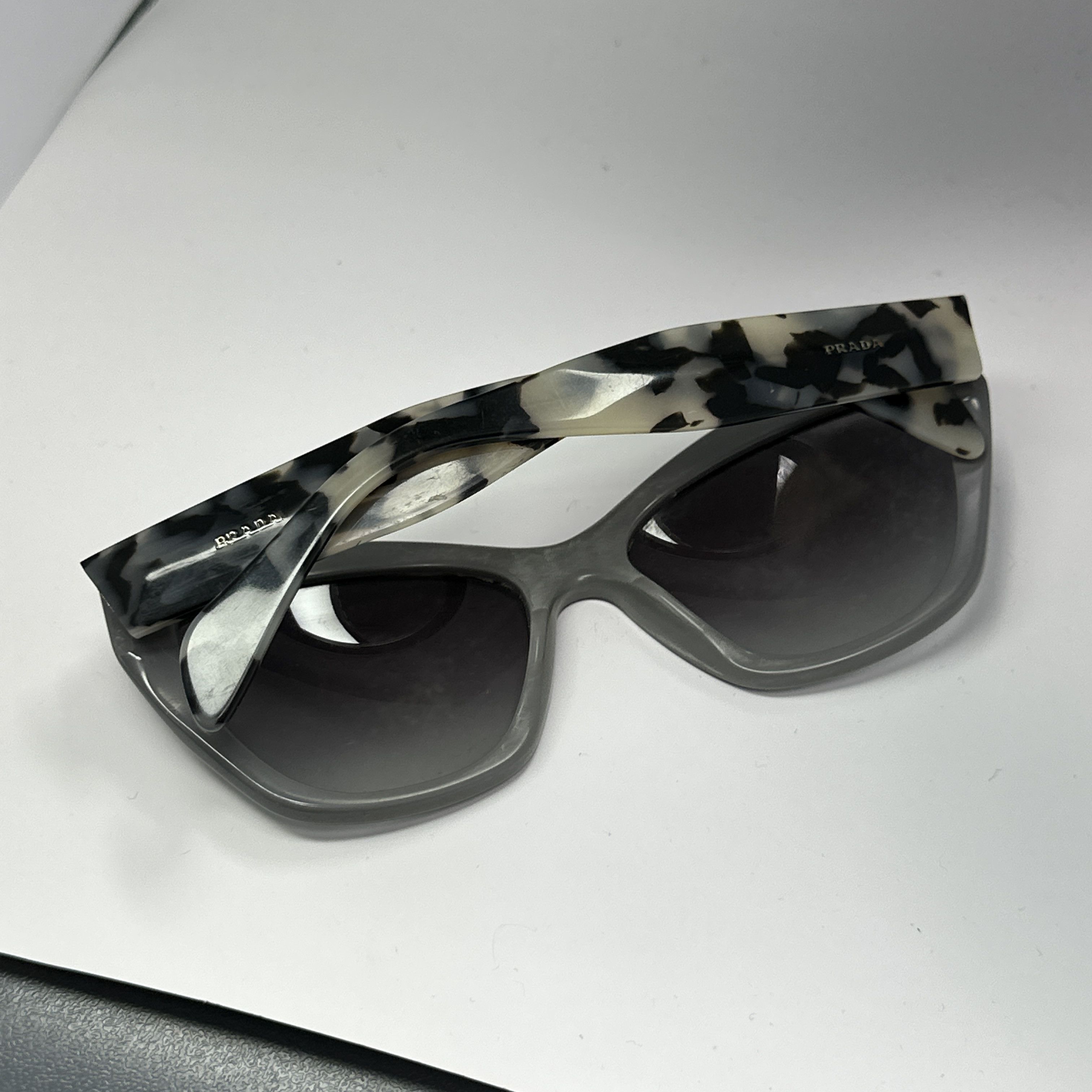 Prada Vintage Avant Garde Prada Tortoise Sunglasses Y2K Size ONE SIZE - 8 Thumbnail