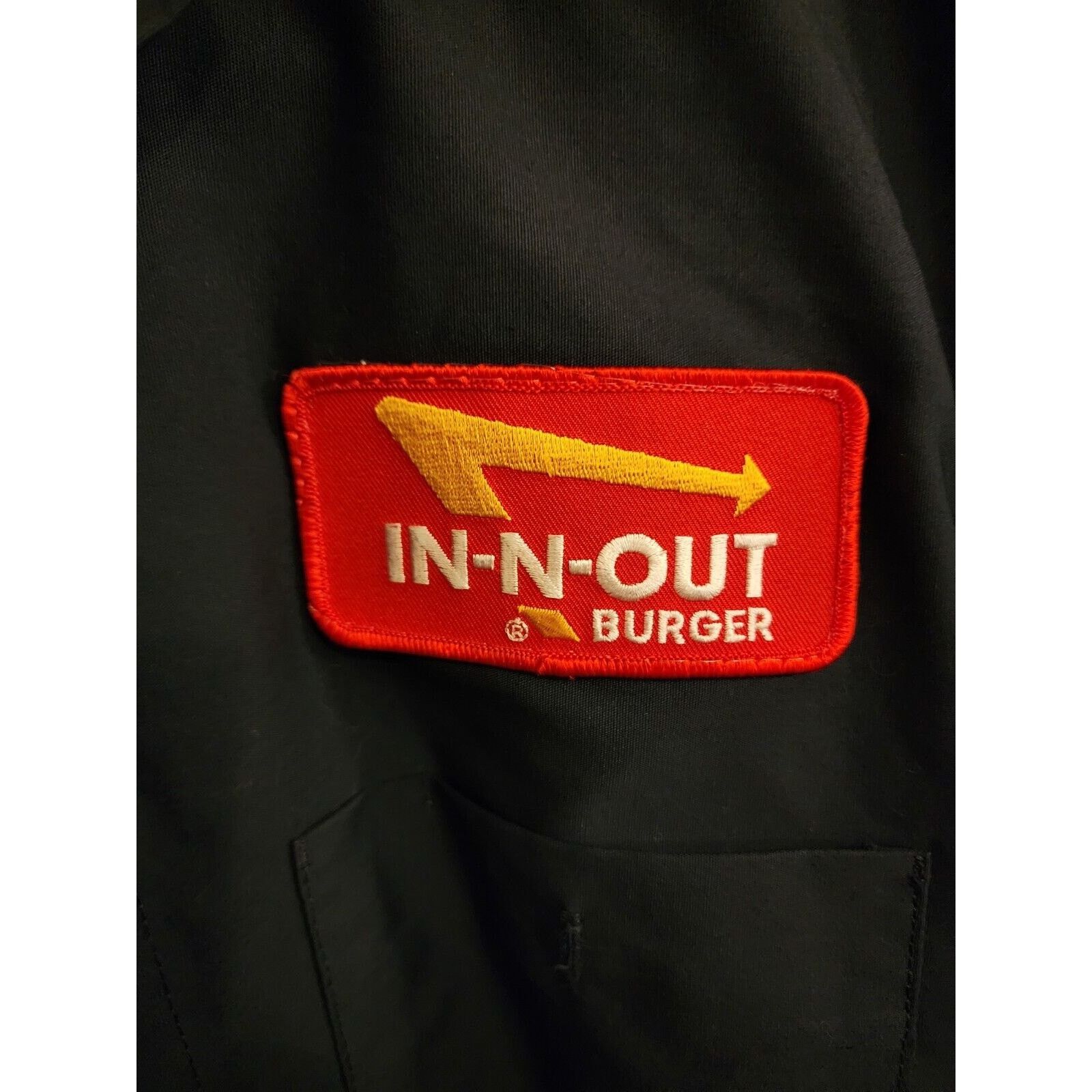 Other In N Out Employee Shirt Mens Medium Button Up Short Sleeve Size US M / EU 48-50 / 2 - 2 Thumbnail