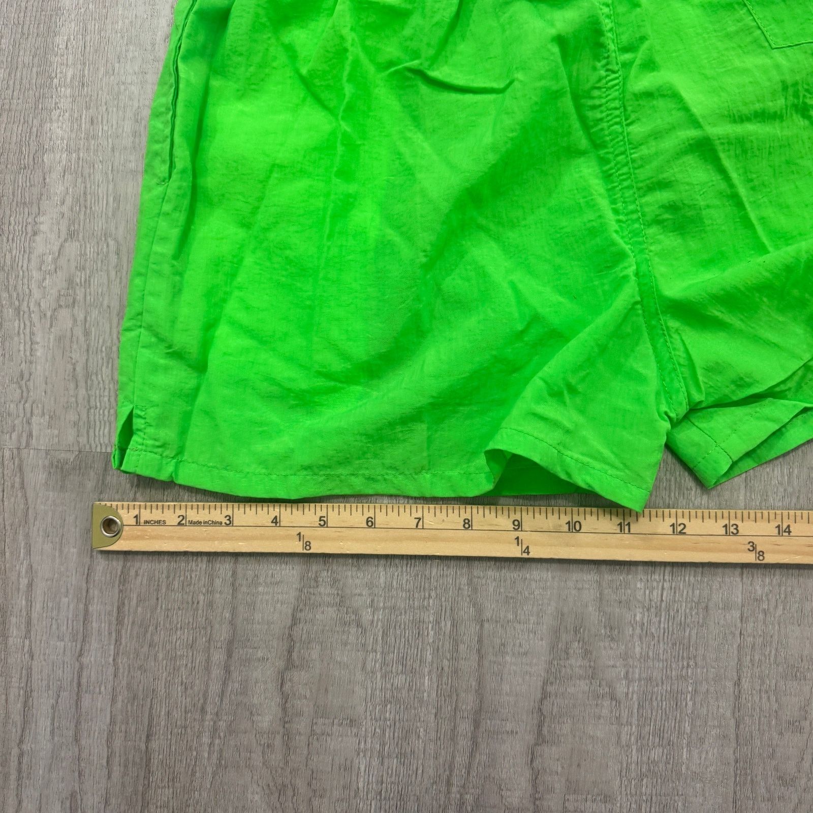 Vintage NEW Vintage USA Sport Surf Shorts Small Green 80s Jet Ski Size US 26 / EU 42 - 11 Thumbnail
