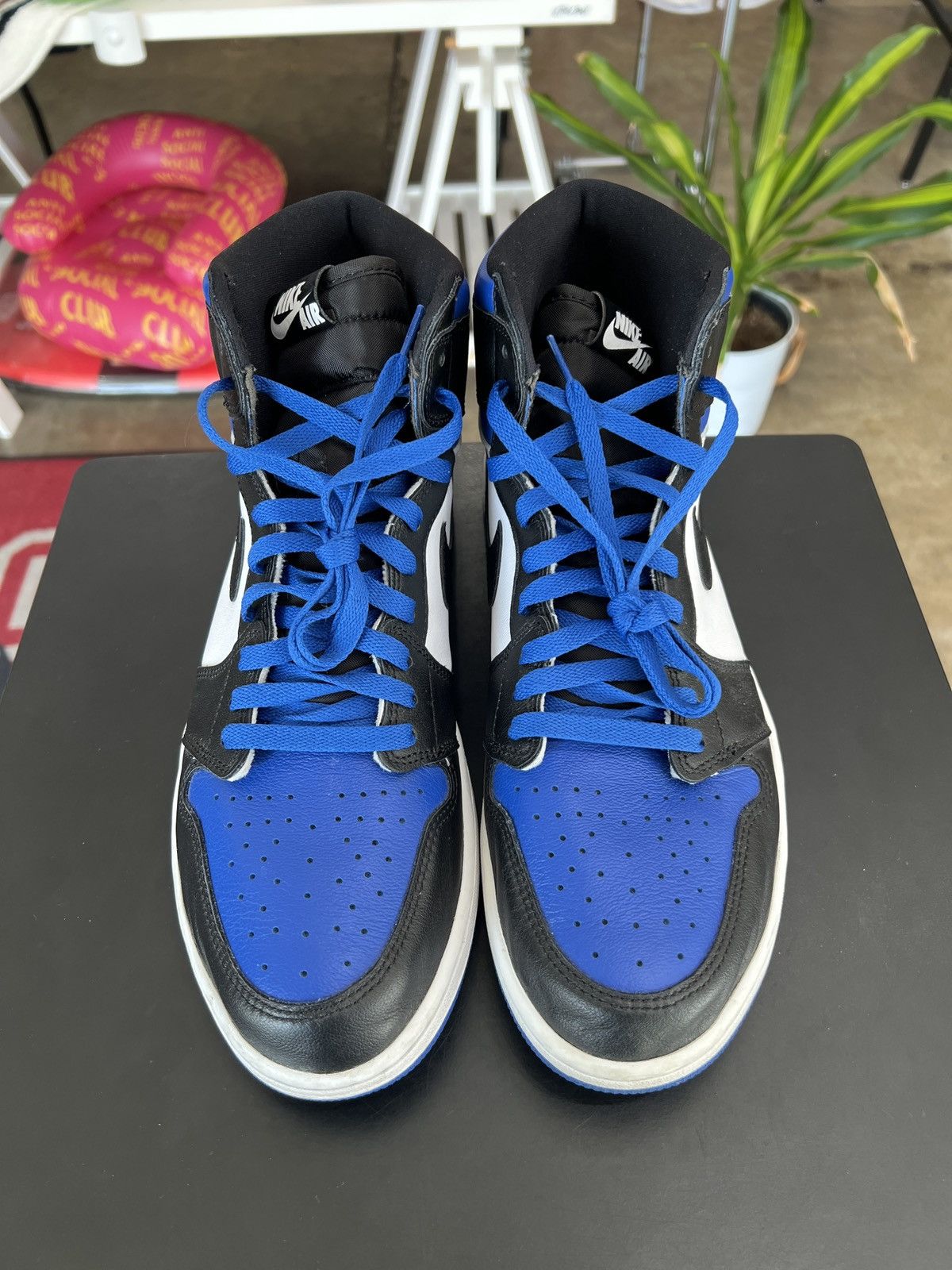 Jordan Brand × Nike Air Jordan 1 High Retro OG Royal Toe Sz. 12 (2020) Size US 12 / EU 45 - 2 Thumbnail