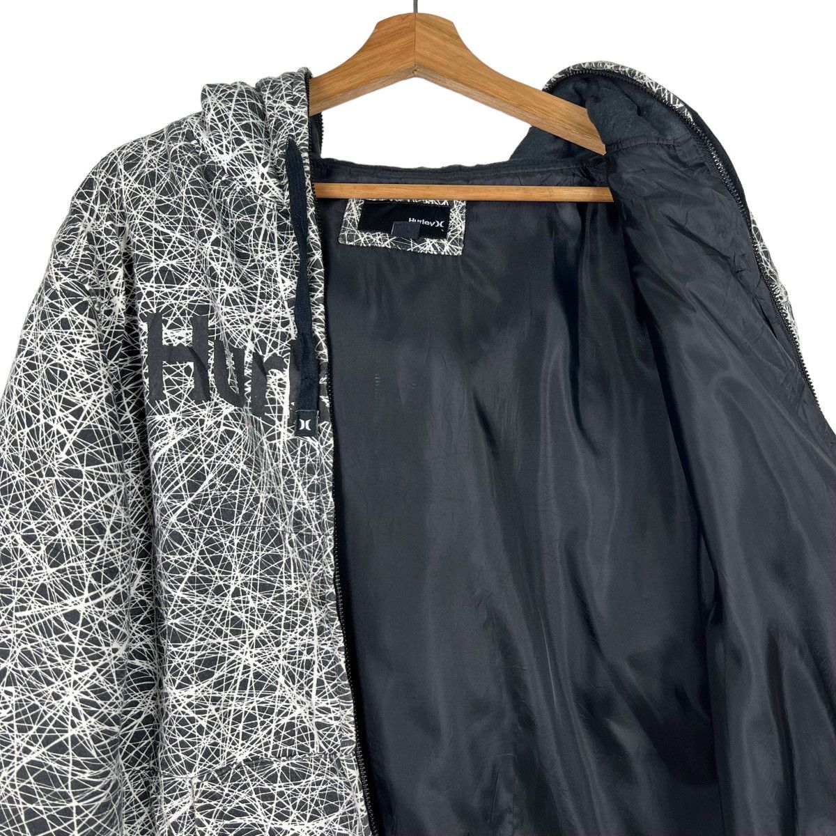 Hurley 🔥 HURLEY HOODIE NICE DESIGN JACKET Size US L / EU 52-54 / 3 - 11 Thumbnail