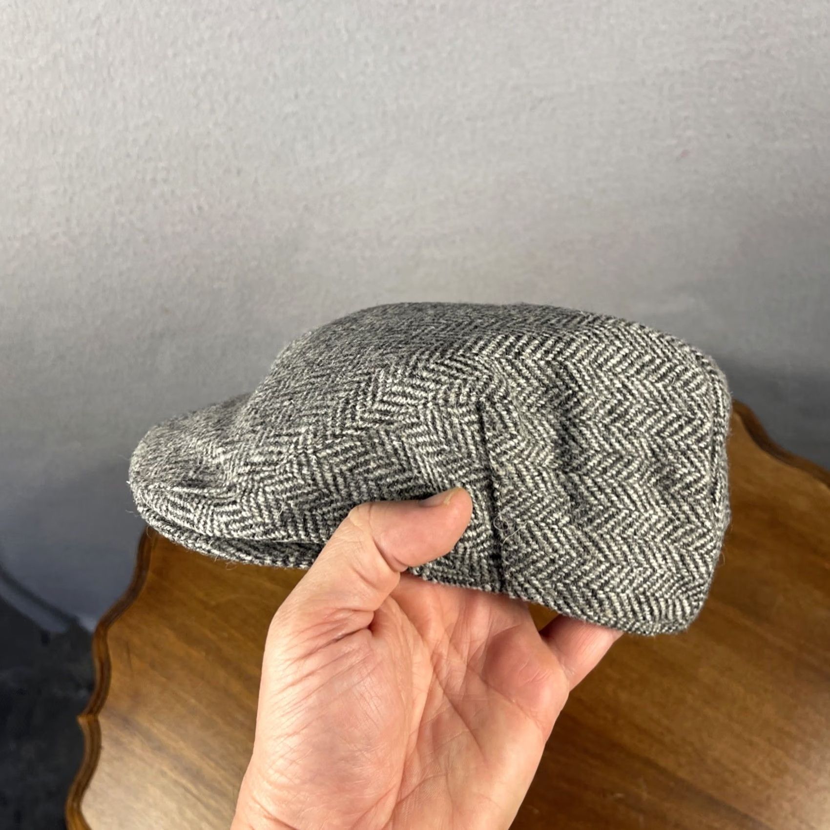 Harris Tweed VINTAGE Harris Tweed Flat Cap Size 7.5 Gray Wool Herringbone UK Men Cap Size ONE SIZE - 6 Thumbnail
