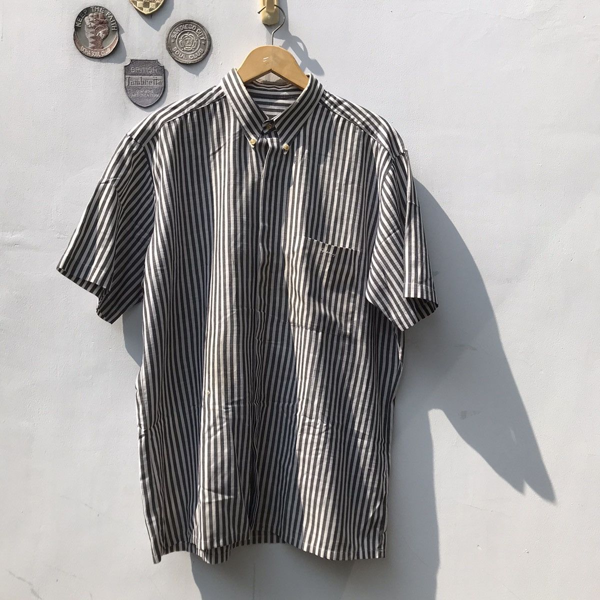 Arrow × Vintage Vintage Ivy League Arrow Black White two tone stripes button Size US XL / EU 56 / 4 - 1 Thumbnail