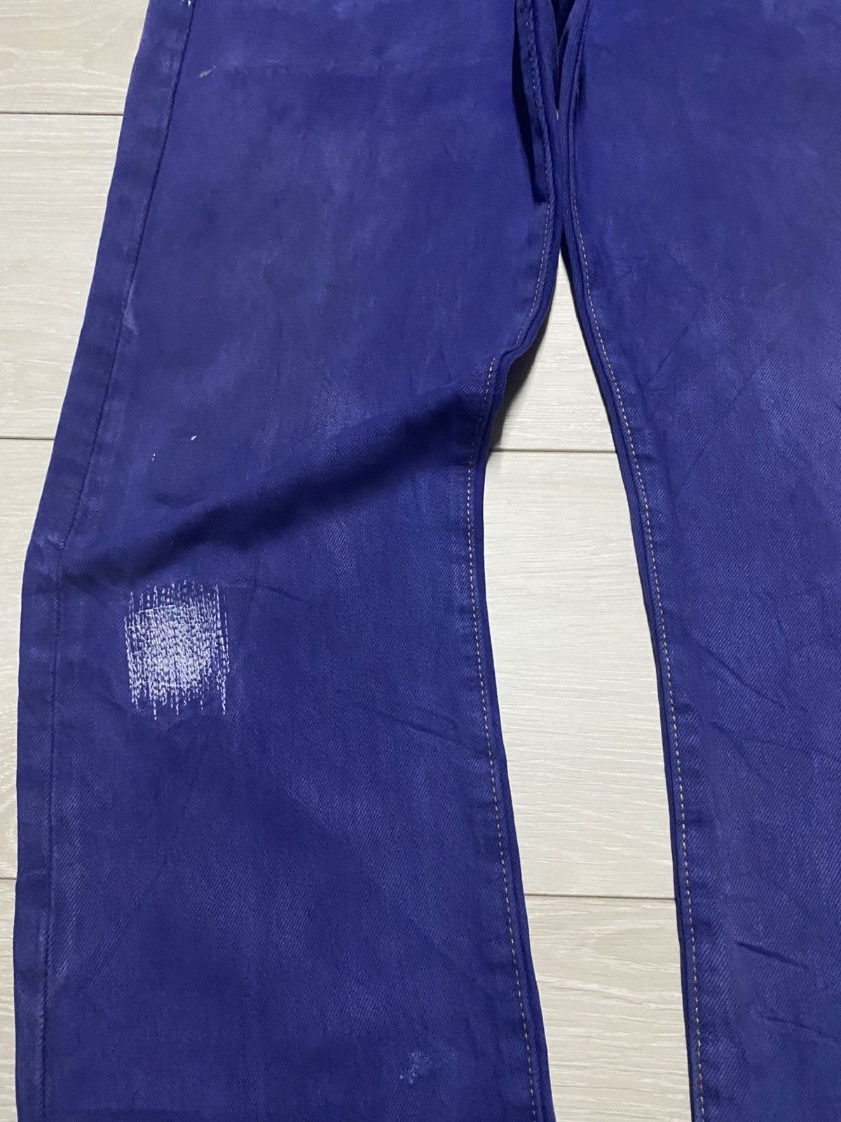 Levi's Vintage Levis 501 Y2K Blue Wash Distressed Slim Fit Jeans Size US 33 - 7 Thumbnail