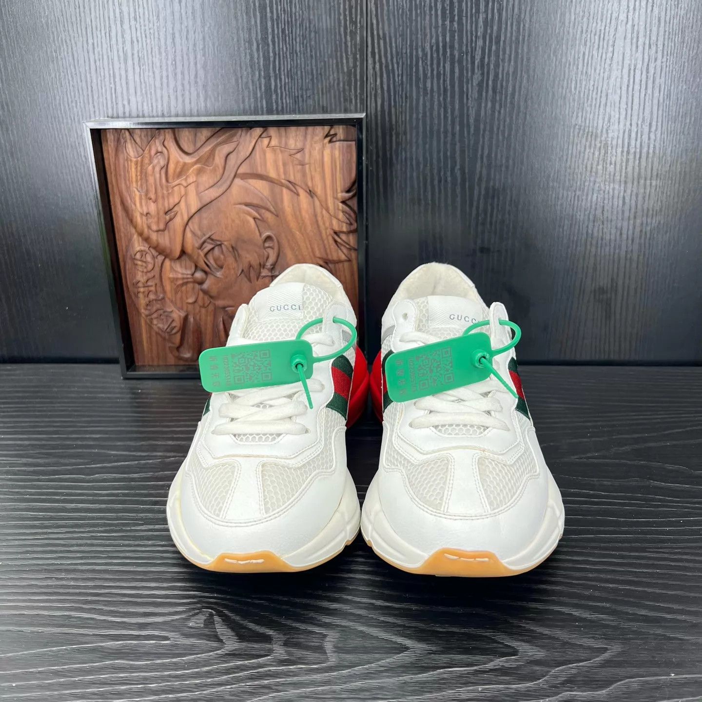 Gucci Gucci Rhyton White/Red/Green Sneakers UK5/39 Like New Size US 6 / EU 39 - 6 Thumbnail