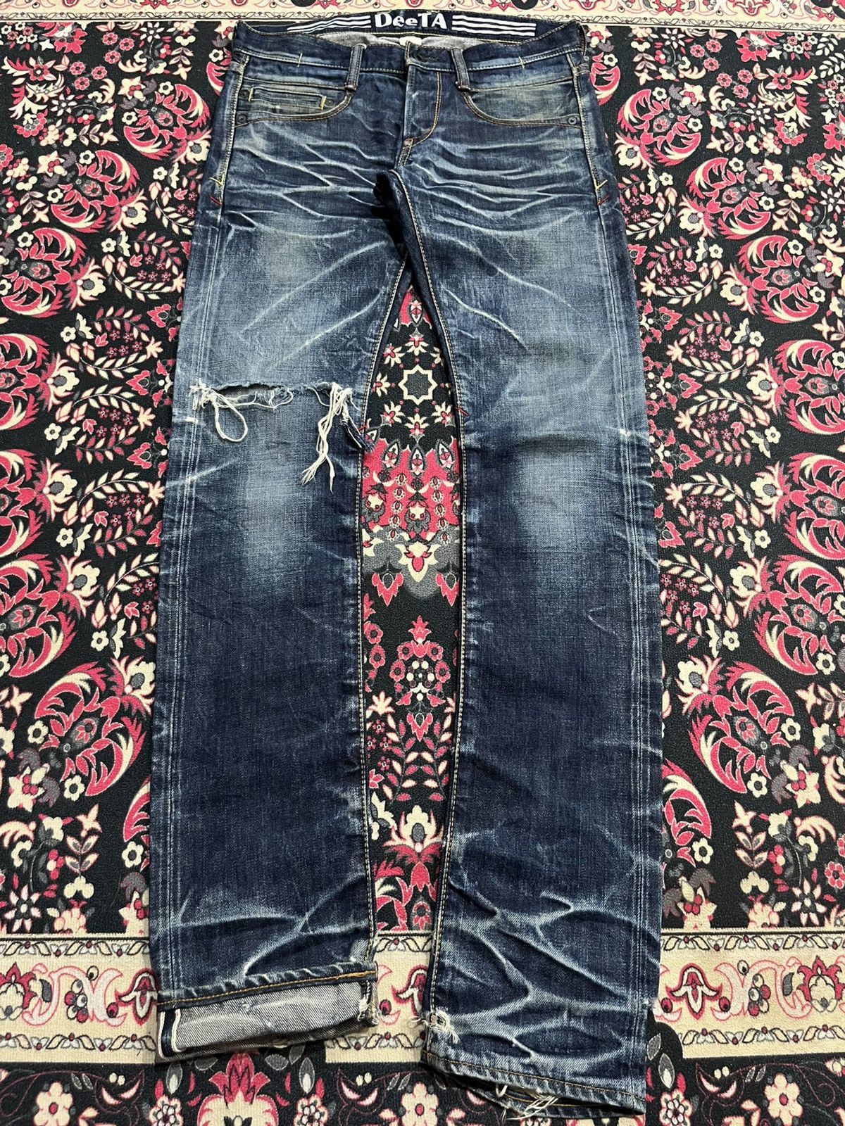 Undercover Japan DeeTA Heavy Faded Distress Slim Straight Selvedge Jean Size US 28 / EU 44 - 1 Thumbnail