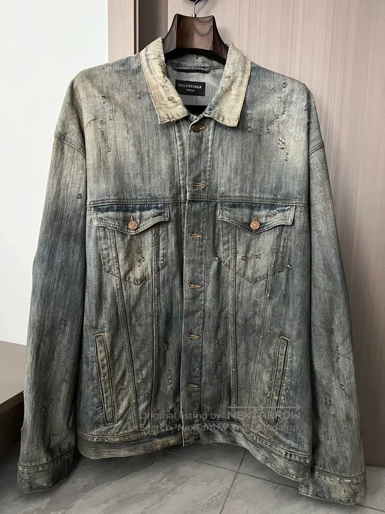 Balenciaga Balenciaga Distressed Crystal Logo Denim Jacket Size US M / EU 48-50 / 2 - 2 Thumbnail