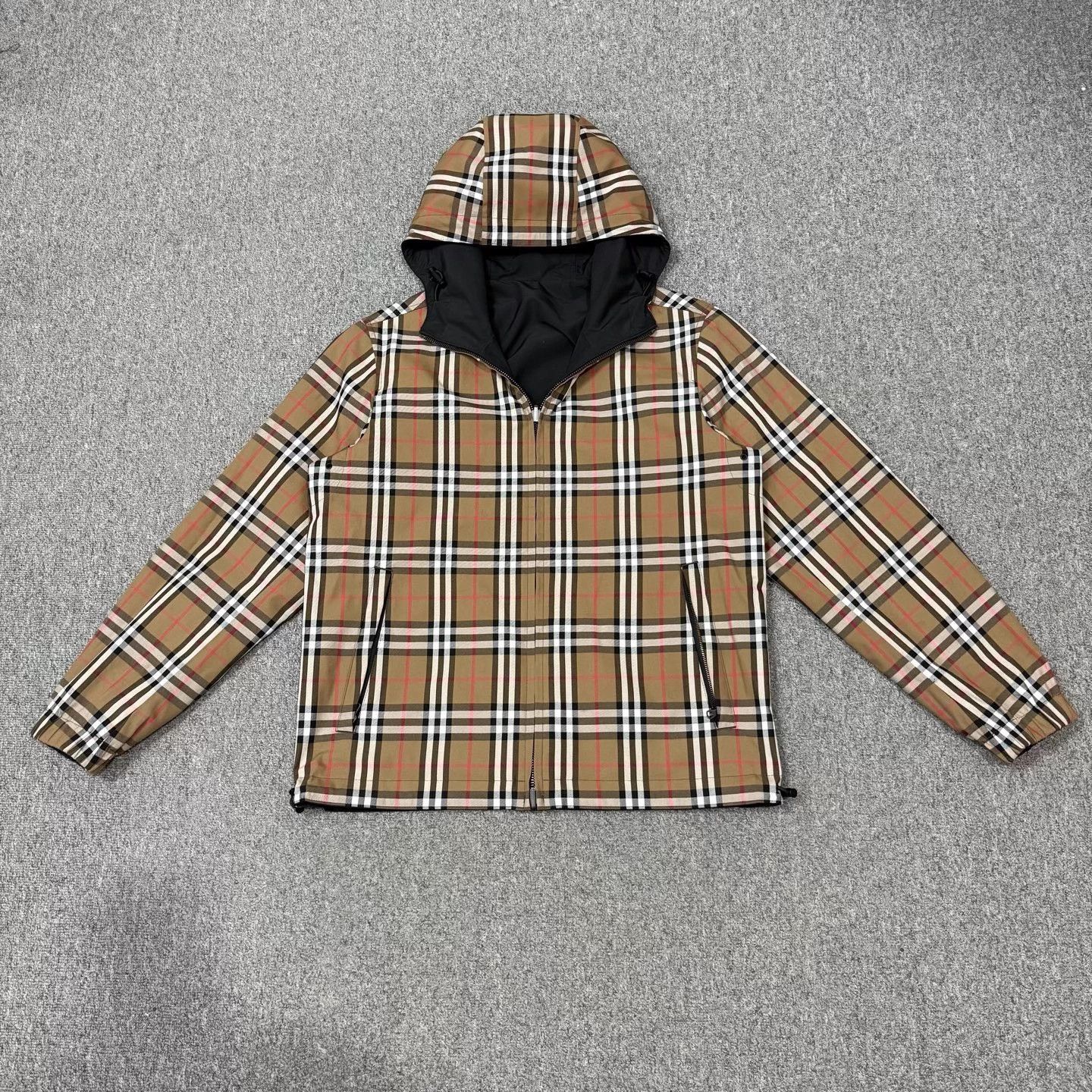 Burberry Burberry New Black Check 2-sided Nylon Jacket M 99 New Size US M / EU 48-50 / 2 - 2 Thumbnail