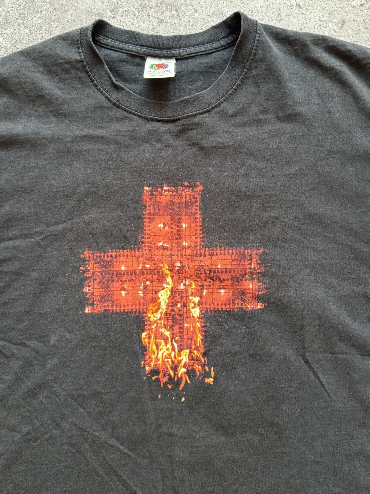 Band Tees 🔥VINTAGE RAMMSTEIN 00’s LIVE AUS BERLIN FLAME T-SHIRT Size US M / EU 48-50 / 2 - 4 Thumbnail