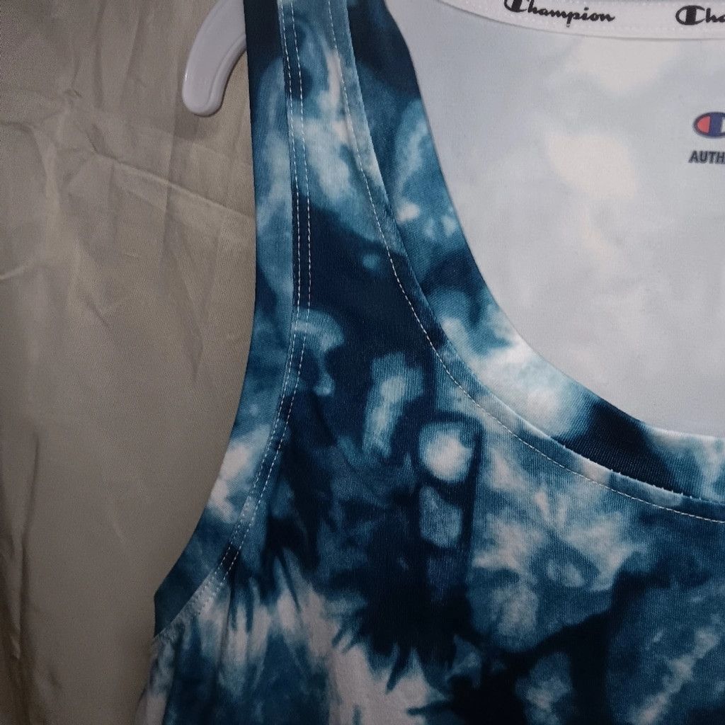 Champion Champion tye dye tank top w/ cutout in back, womens M, nwot Size M / US 6-8 / IT 42-44 - 6 Thumbnail