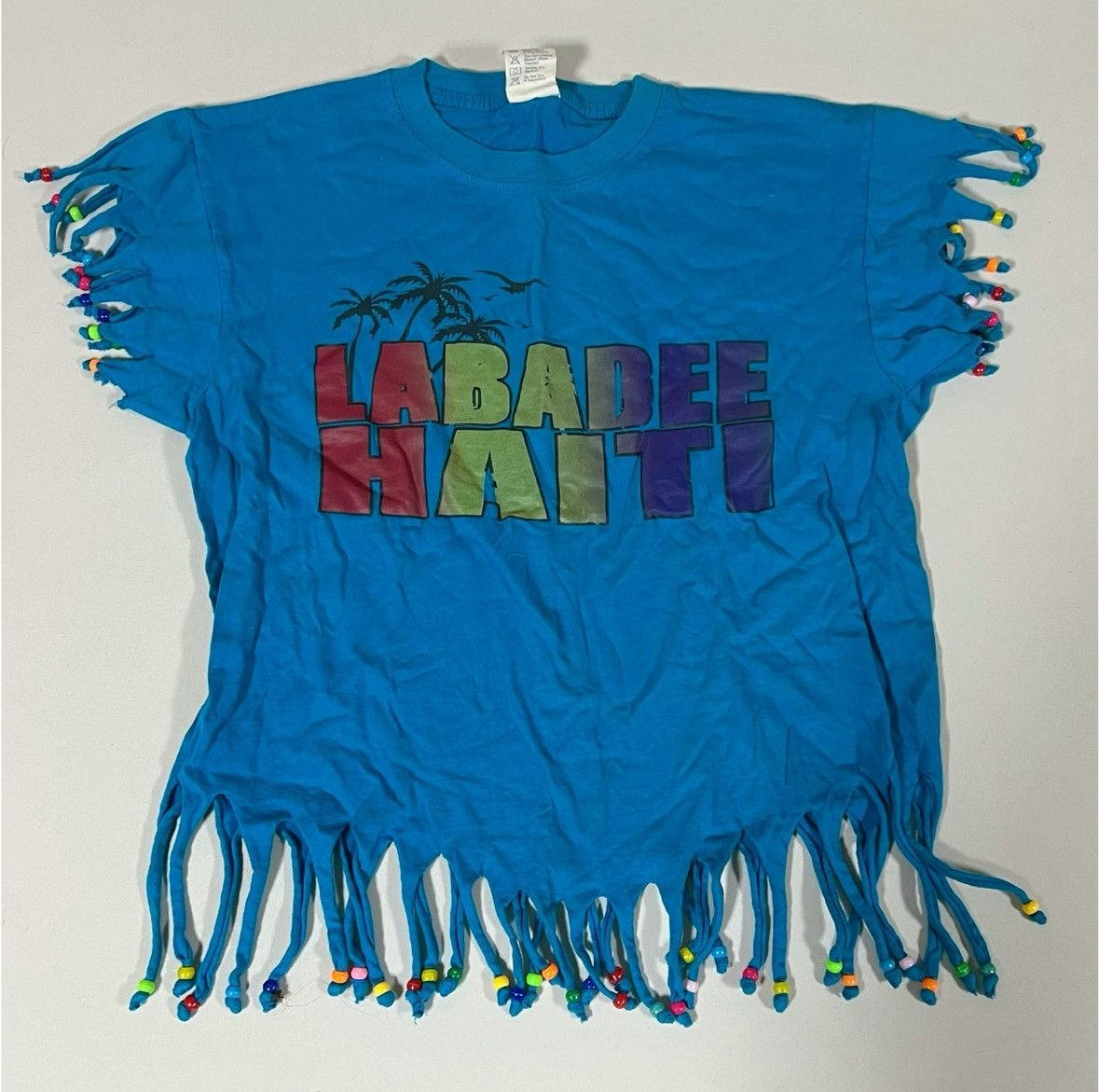 Vintage Blue ‘Labadee, Haiti’ Graphic Beaded Shirt Top Tee Size S 💙✨ Size S / US 4 / IT 40 - 2 Thumbnail