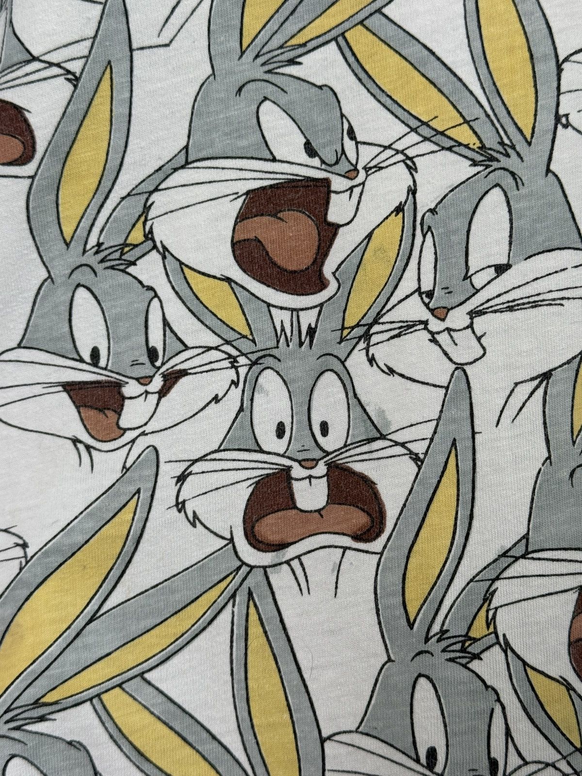 Warner Bros Vintage Bugs Bunny All Over Print T-Shirt Looney Tunes Tee Size US XL / EU 56 / 4 - 22 Thumbnail
