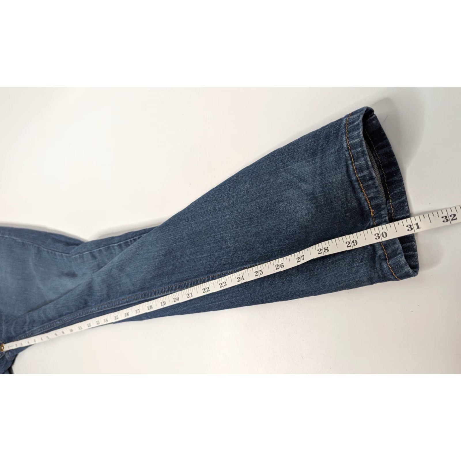 Levi's VINTAGE Levis 502 Jeans Mens 29x32 Straight Classic Cotton Denim Grunge Dark Blue Size US 28 / EU 44 - 6 Thumbnail