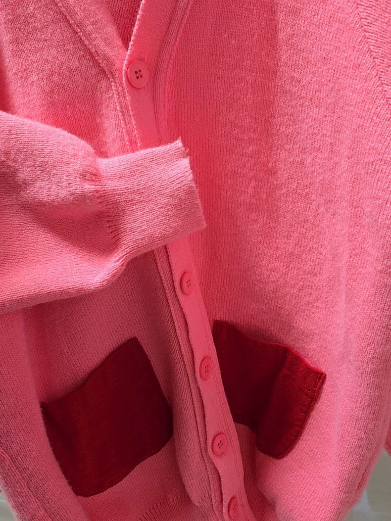 Comme des Garcons Comme des Garcons Girl is a pink wool cardigan Size S / US 4 / IT 40 - 5 Thumbnail
