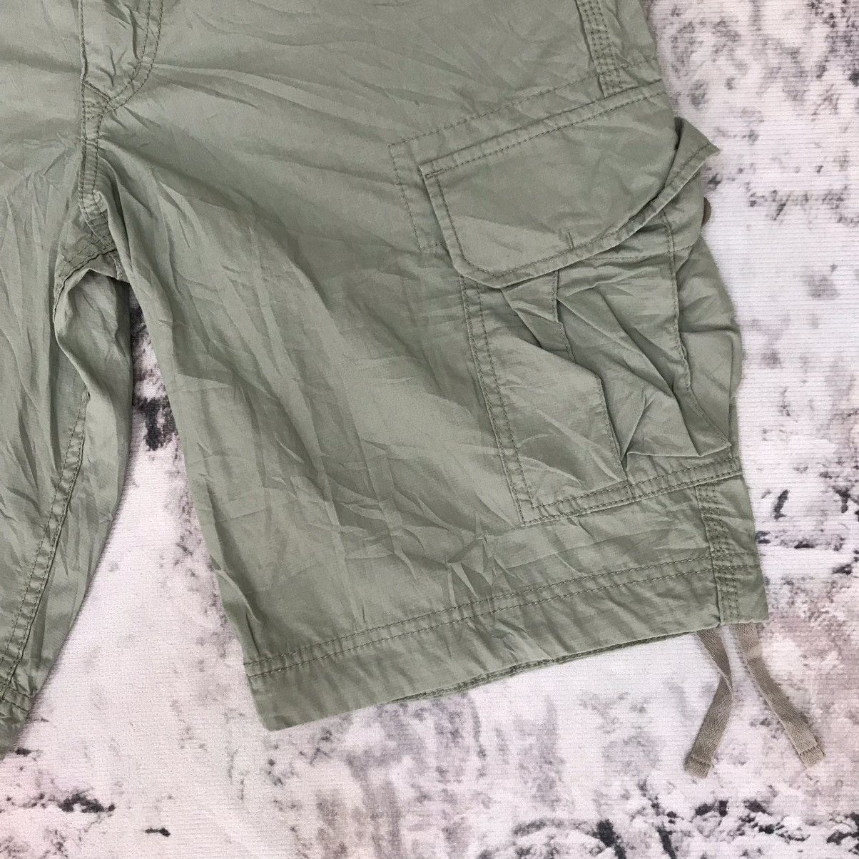 Japanese Brand × Uniqlo Uniqlo Cargo Short Pants Size US 34 / EU 50 - 3 Thumbnail