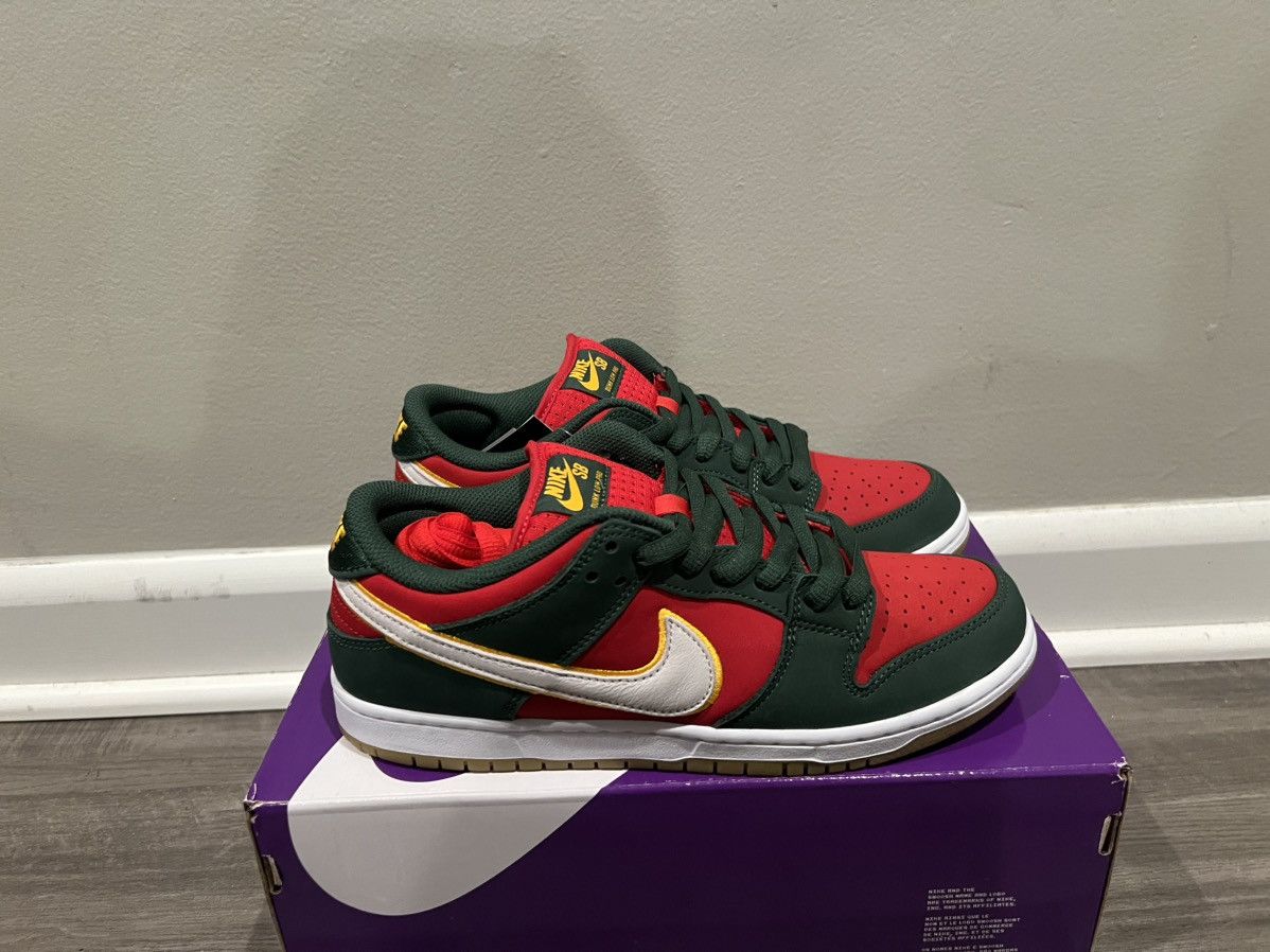 Nike SB Size 8.5 Nike SB Dunk Low Pro Premium Seattle Supersonics Size US 8.5 / EU 41-42 - 3 Thumbnail