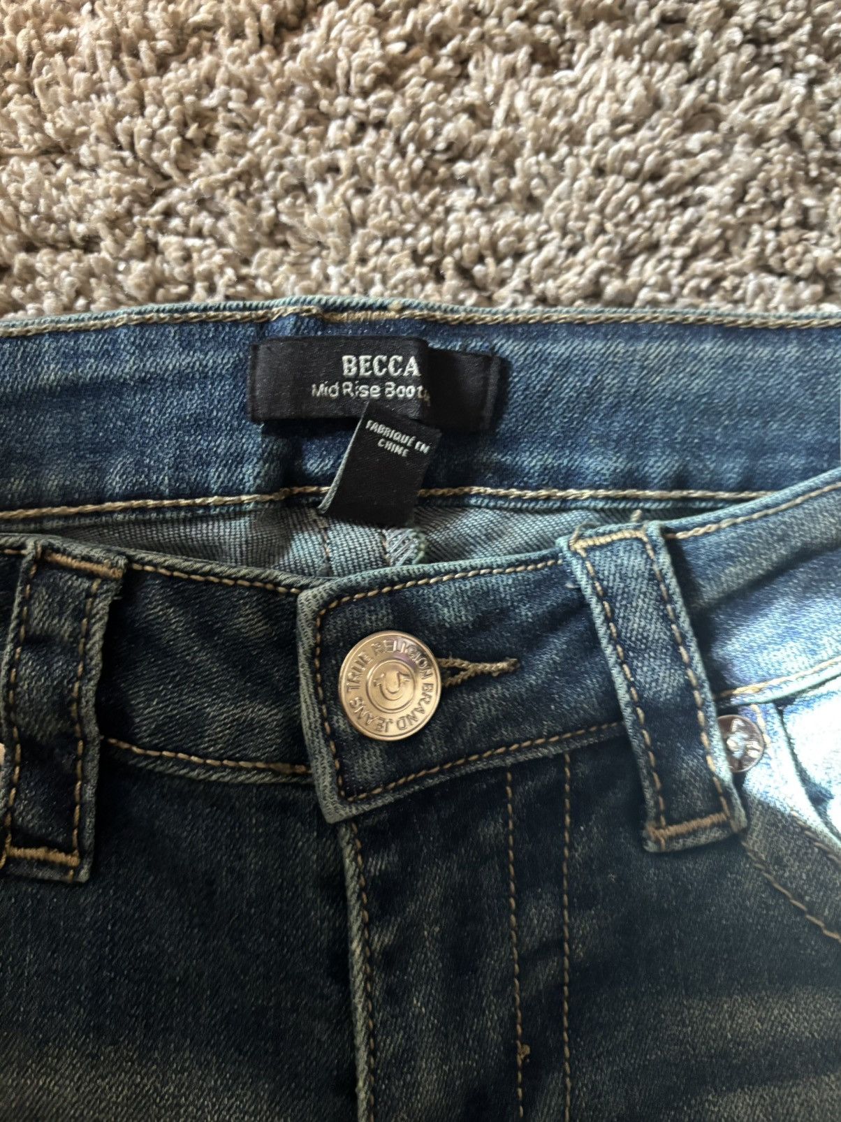 True Religion Becca Mid Rise Jeans Size 26" / US 2 / IT 38 - 3 Thumbnail
