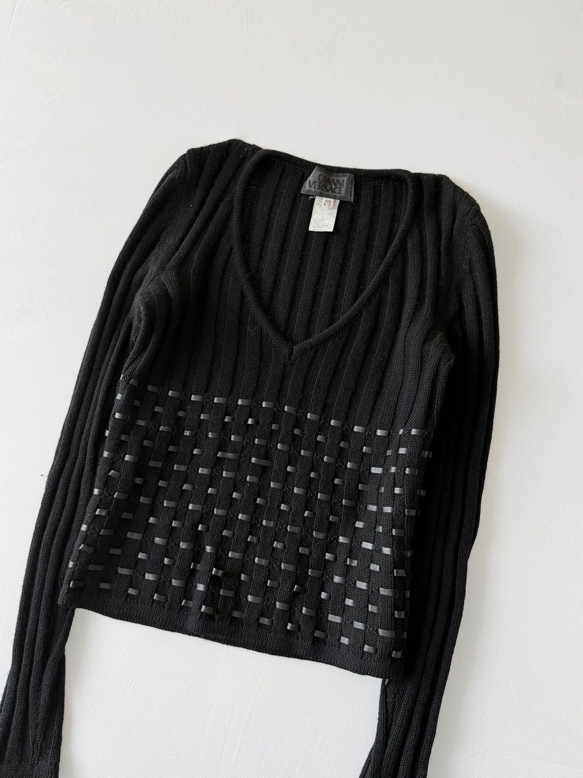 Versace 2000’s Gianni Versace Leather Horizontal Lined Knit Sweater Size S / US 4 / IT 40 - 5 Thumbnail