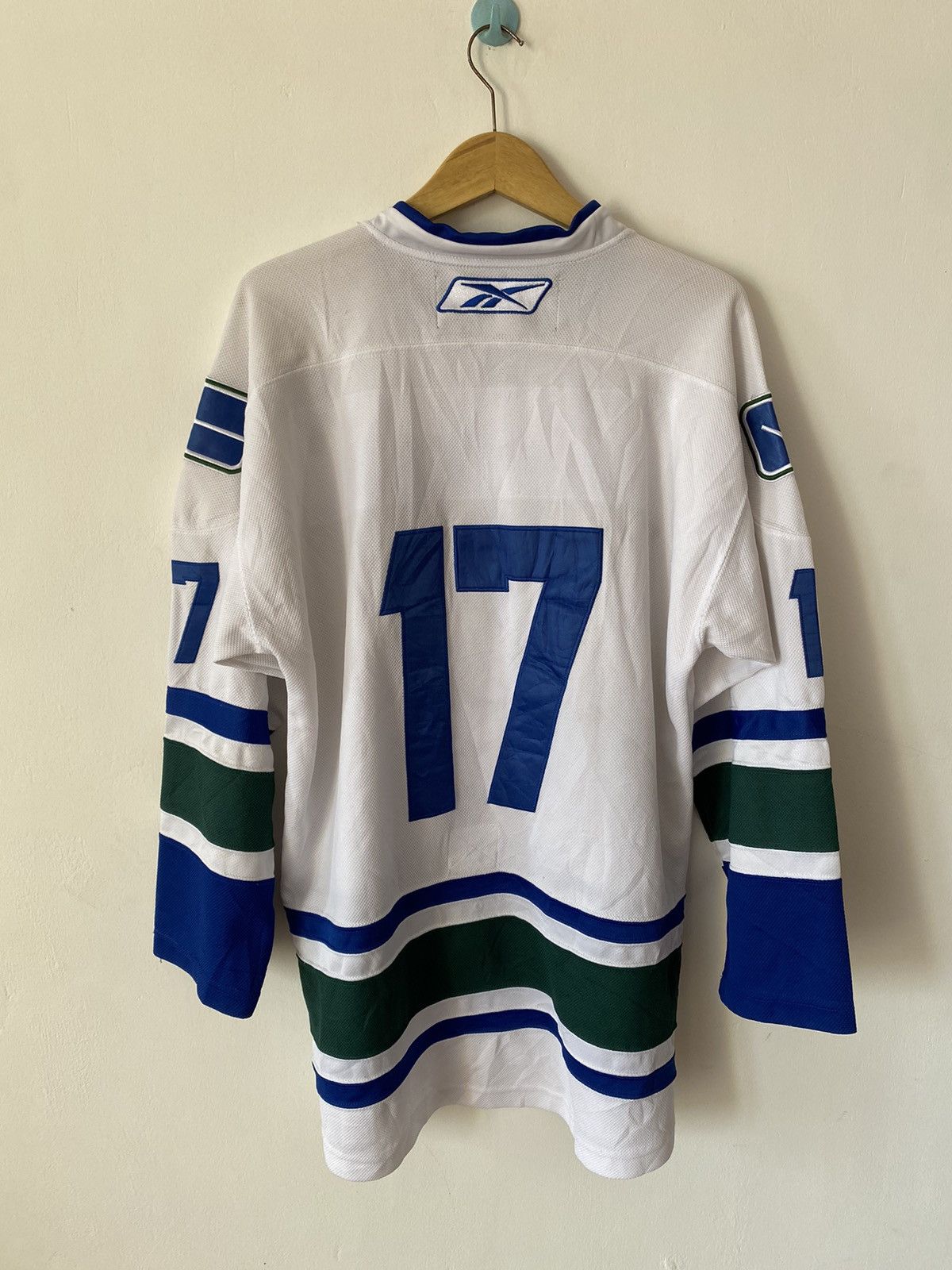 NHL Vancouver Canucks Reebok CCM Hockey Jersey Size. L Size US XL / EU 56 / 4 - 5 Thumbnail