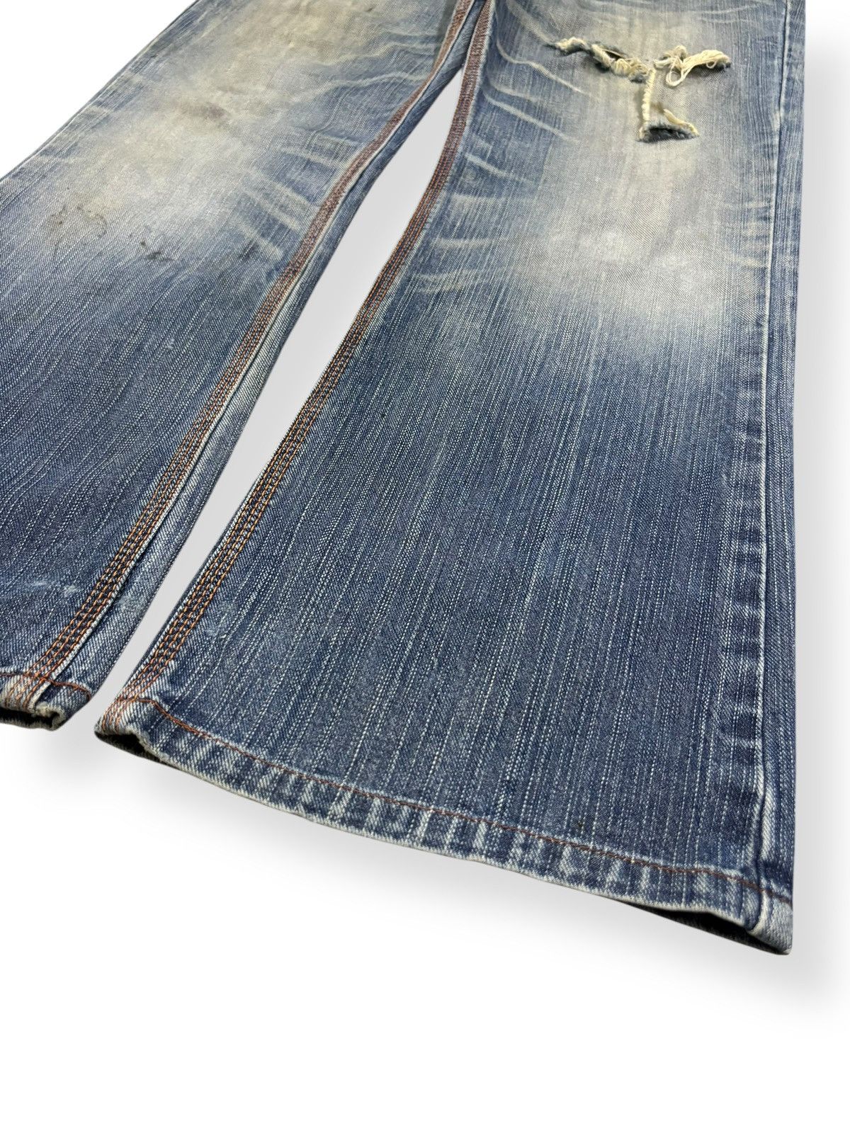 Edwin Vintage Edwin XV Buckle Back Flare Distressed Grunge Jeans Size US 31 - 8 Thumbnail
