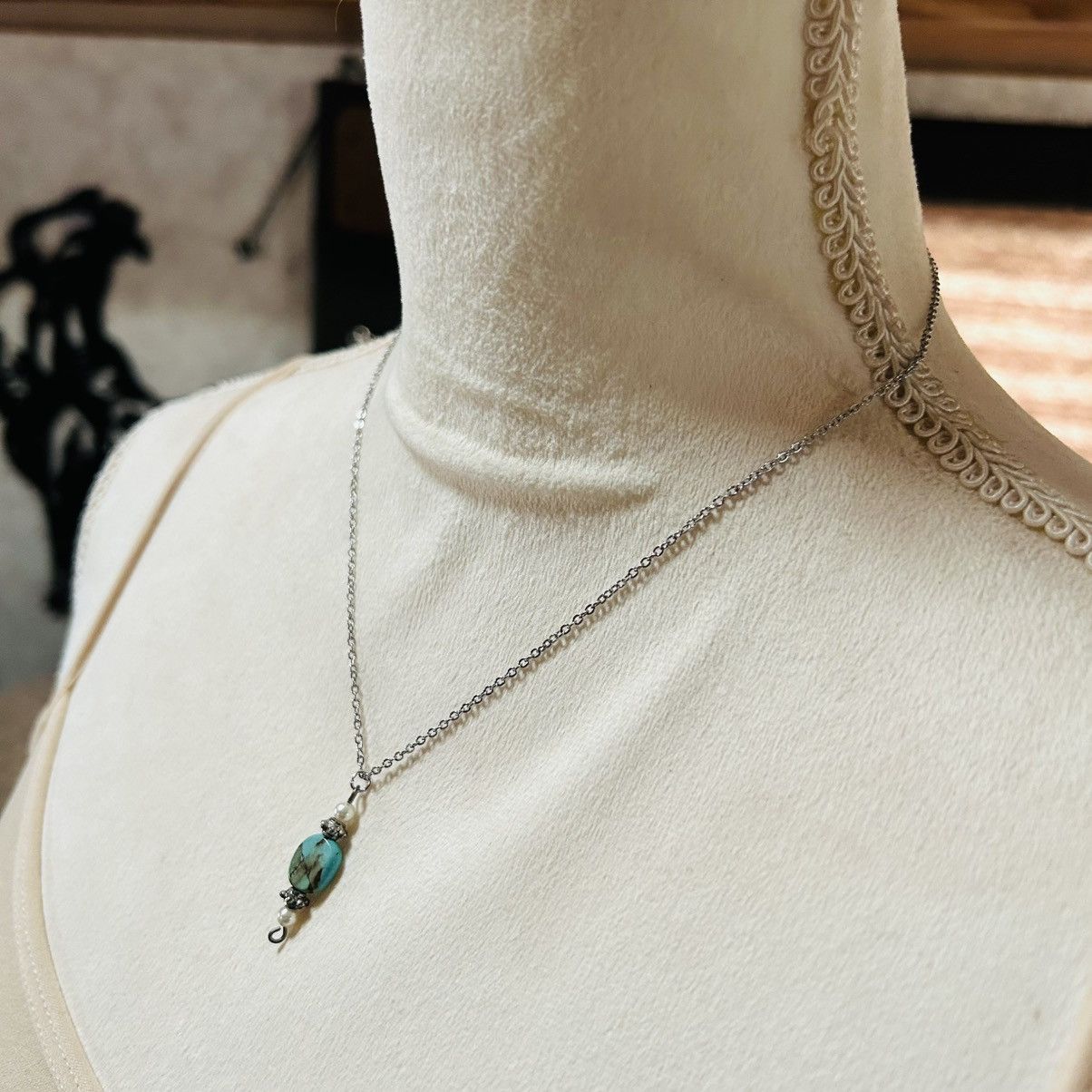 Handmade Handcrafted silver plated African turquoise pearl necklace Size ONE SIZE - 3 Thumbnail