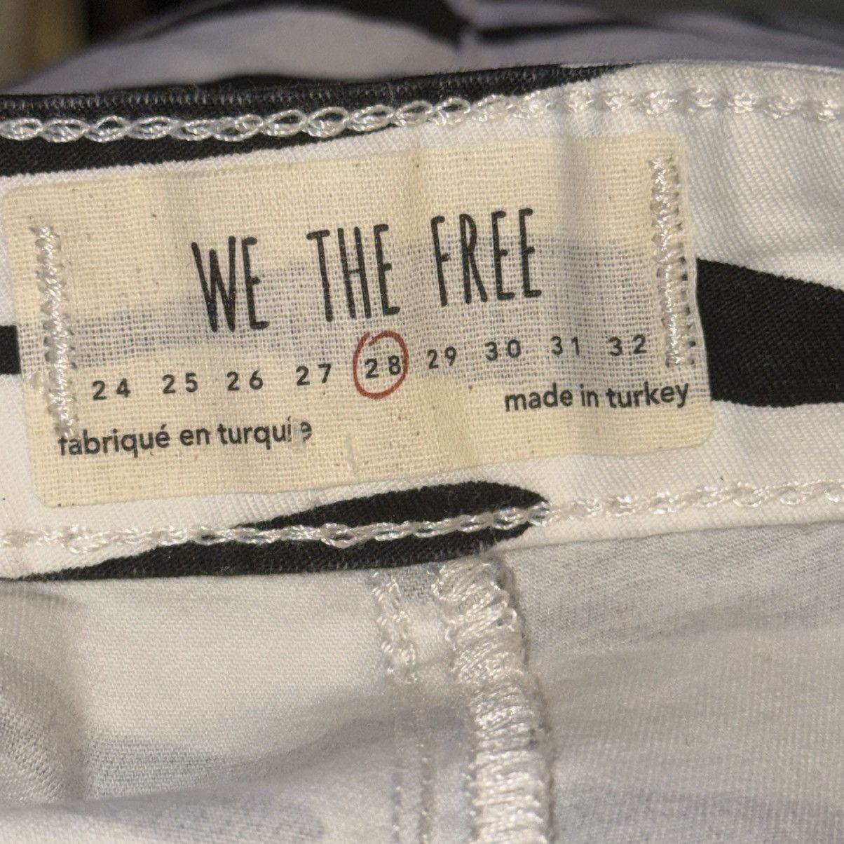 Free People We the Free white and black zebra print skinny pants Size 28" / US 6 / IT 42 - 8 Thumbnail