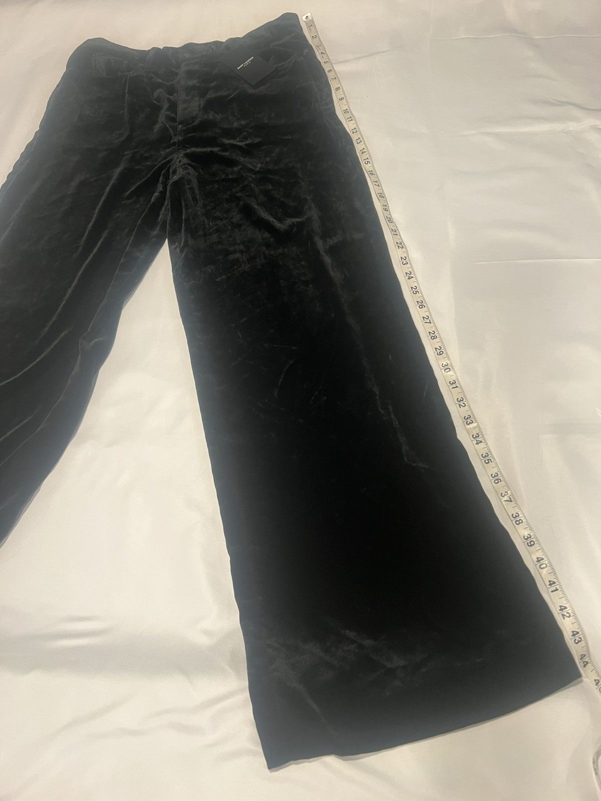 Saint Laurent Paris Saint Laurent velvet wide leg pants. 33. $1990 Size US 33 - 4 Thumbnail