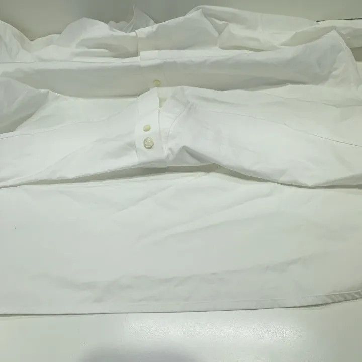 Balenciaga Balenciaga Balenciaga Embroidered Logo Short Sleeve Shirt Size US M / EU 48-50 / 2 - 8 Thumbnail