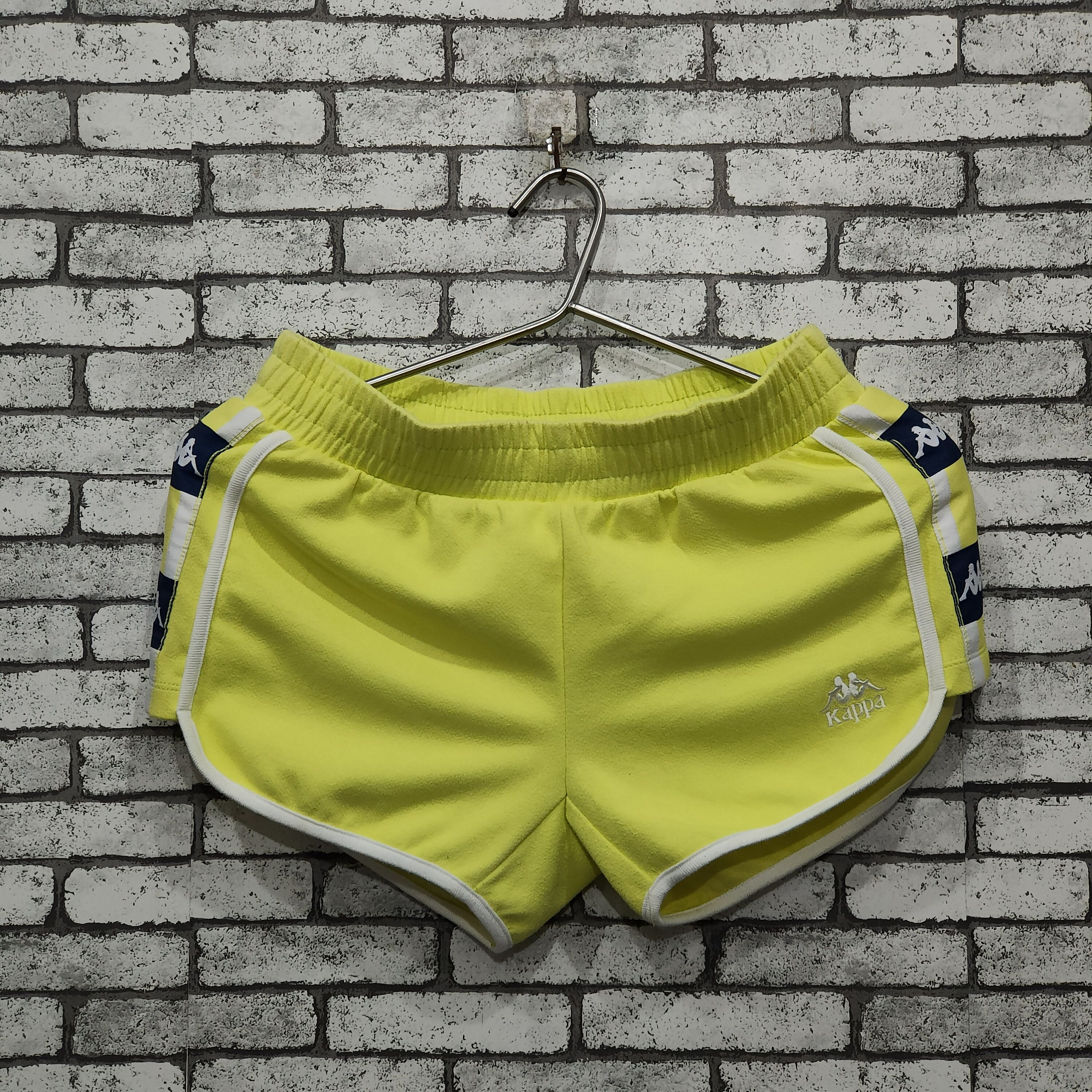 Kappa 🔥Kappa yellow shorts Size 27" / US 4 / IT 40 - 1 Thumbnail