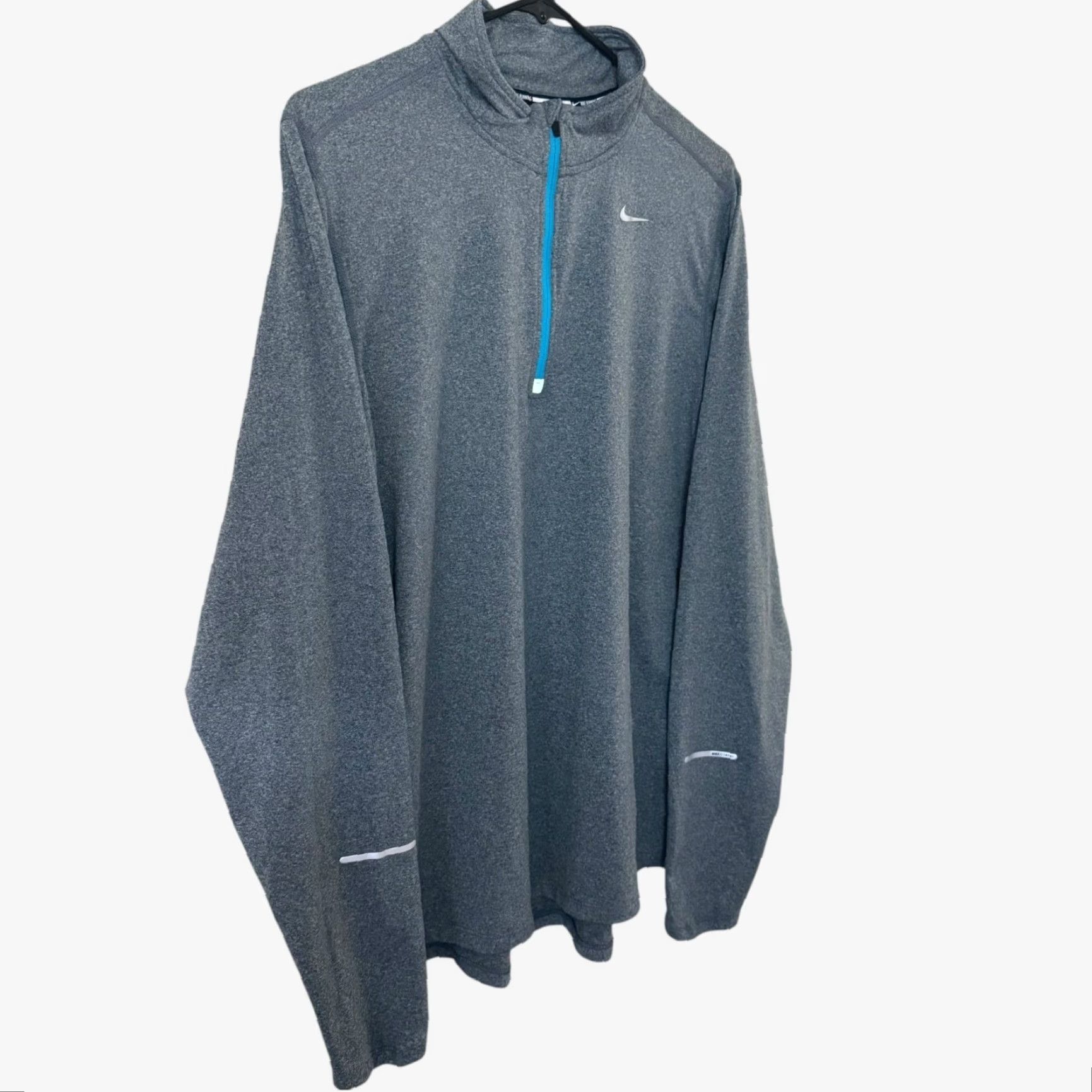 Nike Nike Element 1/2 Half Zip Running Top Shirt Mens Medium Long Sleeve Mock Neck Zip Pullover Dri-Fit Logo Athletic Activewear Size US M / EU 48-50 / 2 - 3 Thumbnail
