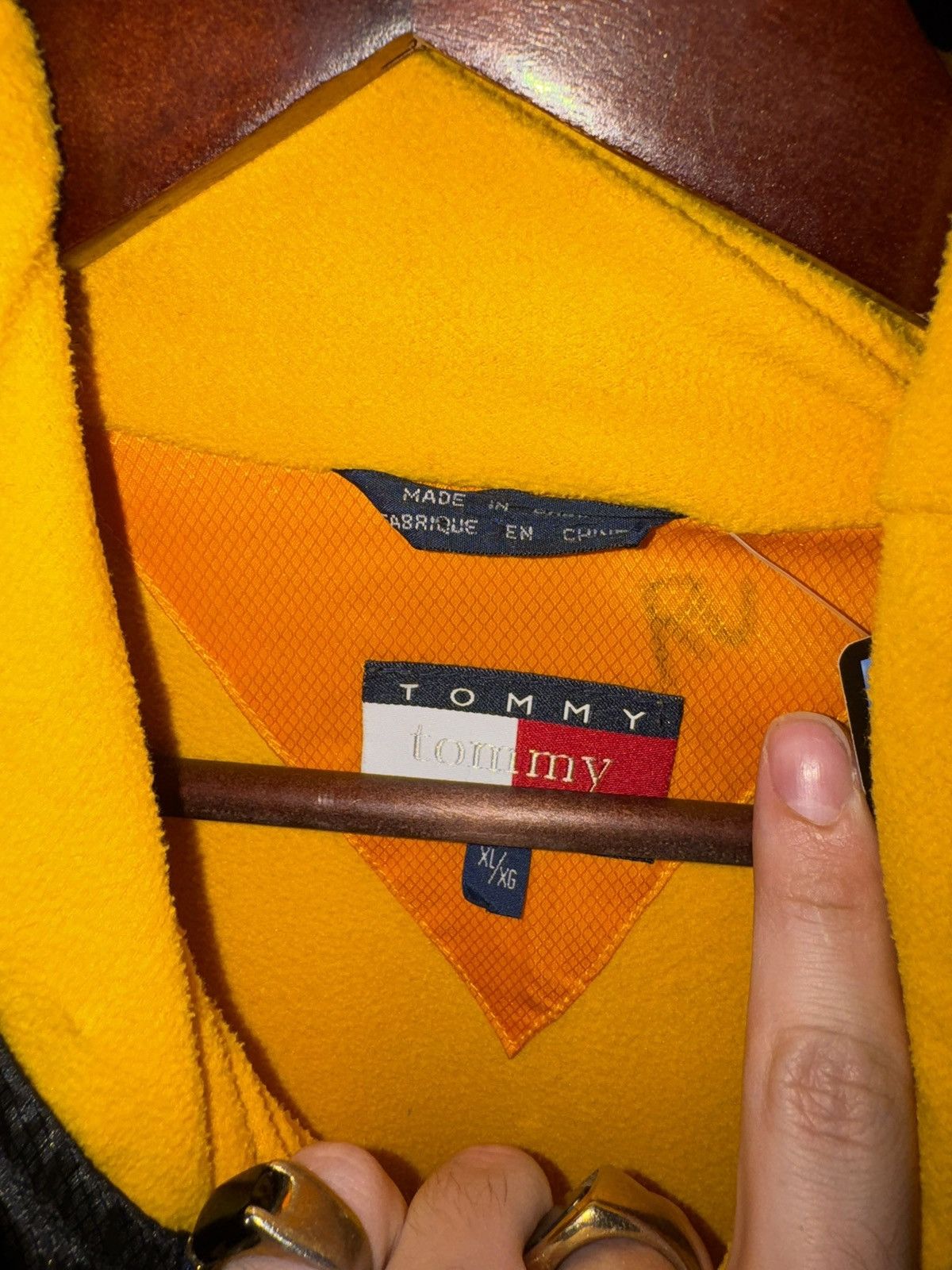 Tommy Hilfiger Vintage 90s Tommy Hilfiger Rain Jacket Size US XL / EU 56 / 4 - 3 Thumbnail