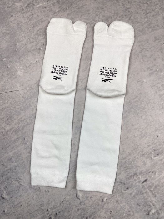 Maison margiela discount reebok socks