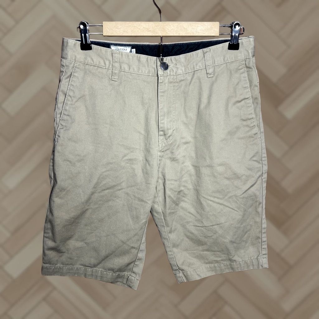Volcom Volcom Chino Shorts Mens 30 Brown Workwear Logo Skater Preppy Outdoor Casual Size US 30 / EU 46 - 1 Thumbnail