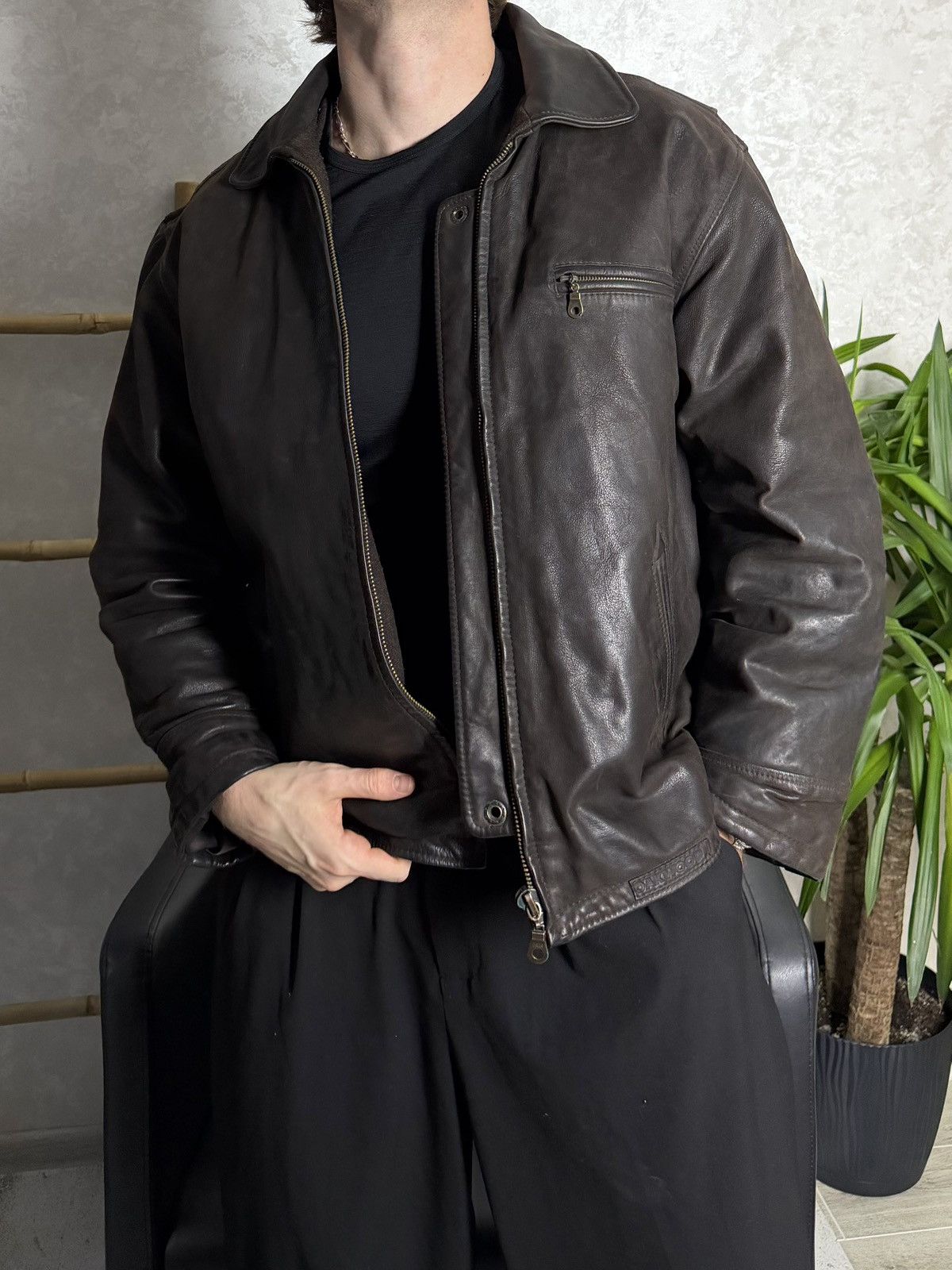 Genuine Leather Oakwood Vintage Real Leather USA Black Jacket Size US XL / EU 56 / 4 - 1 Thumbnail